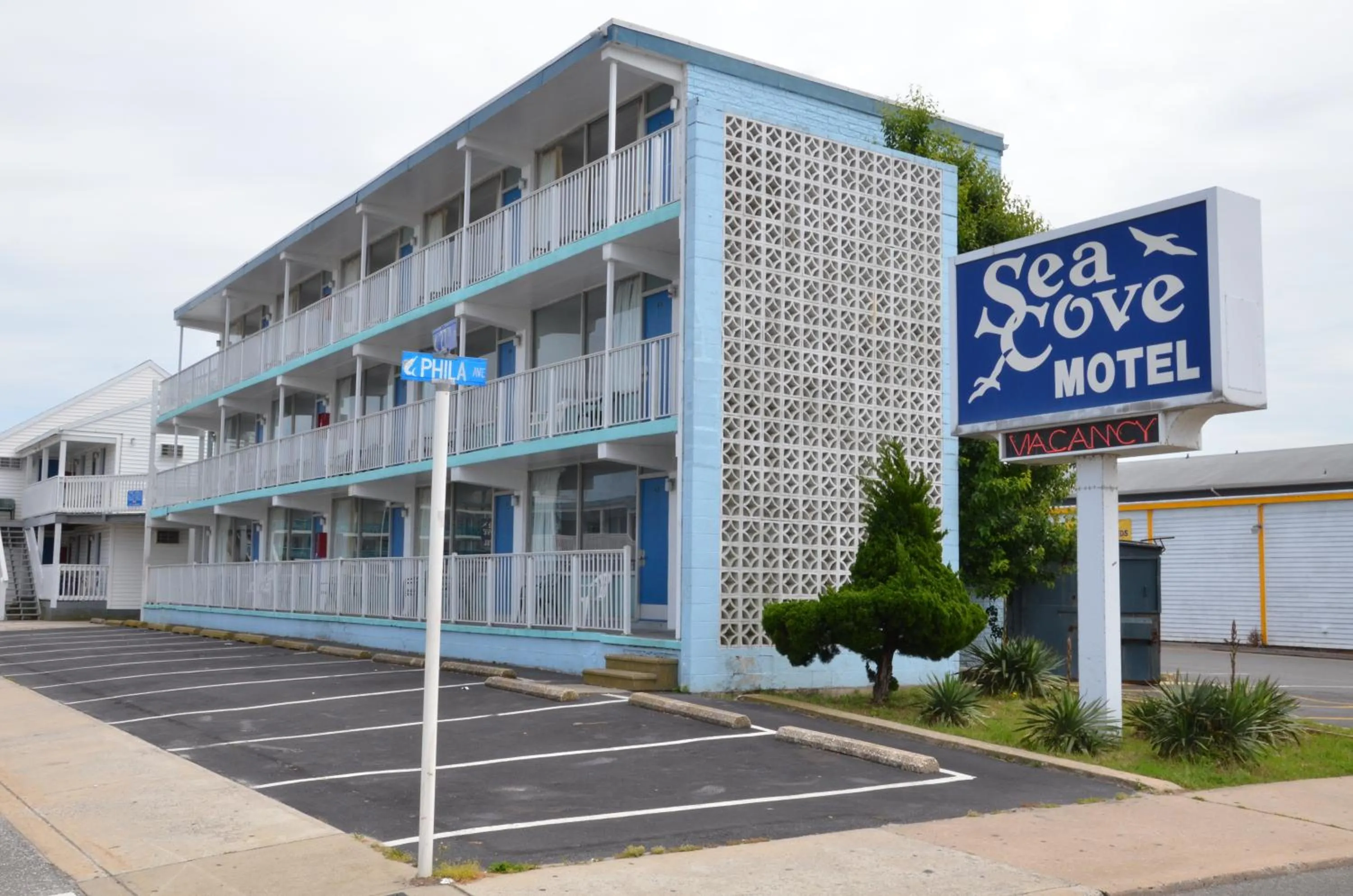 Facade/entrance in Sea Cove Motel Ocean City