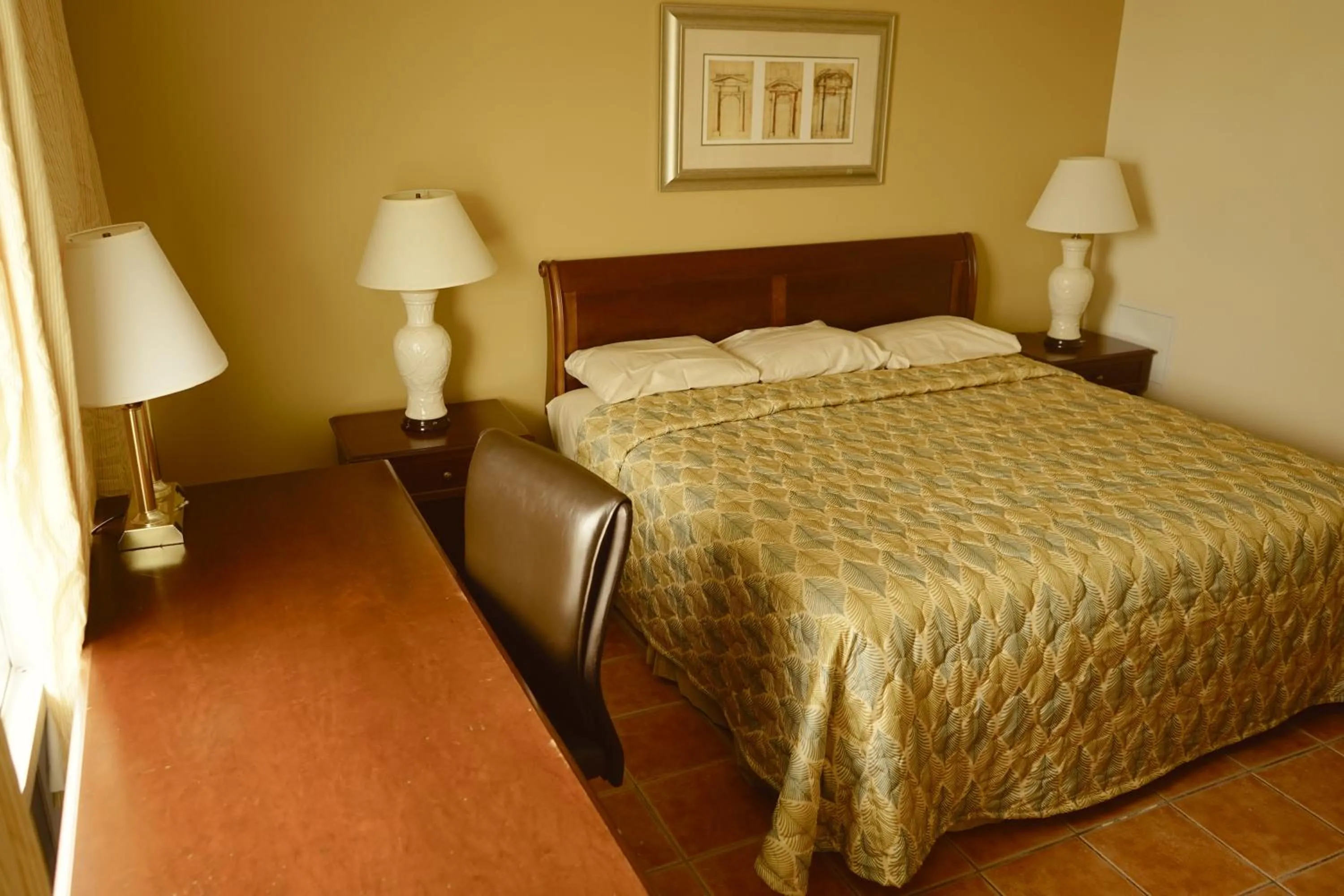 Bedroom, Bed in Sea Cove Motel Ocean City