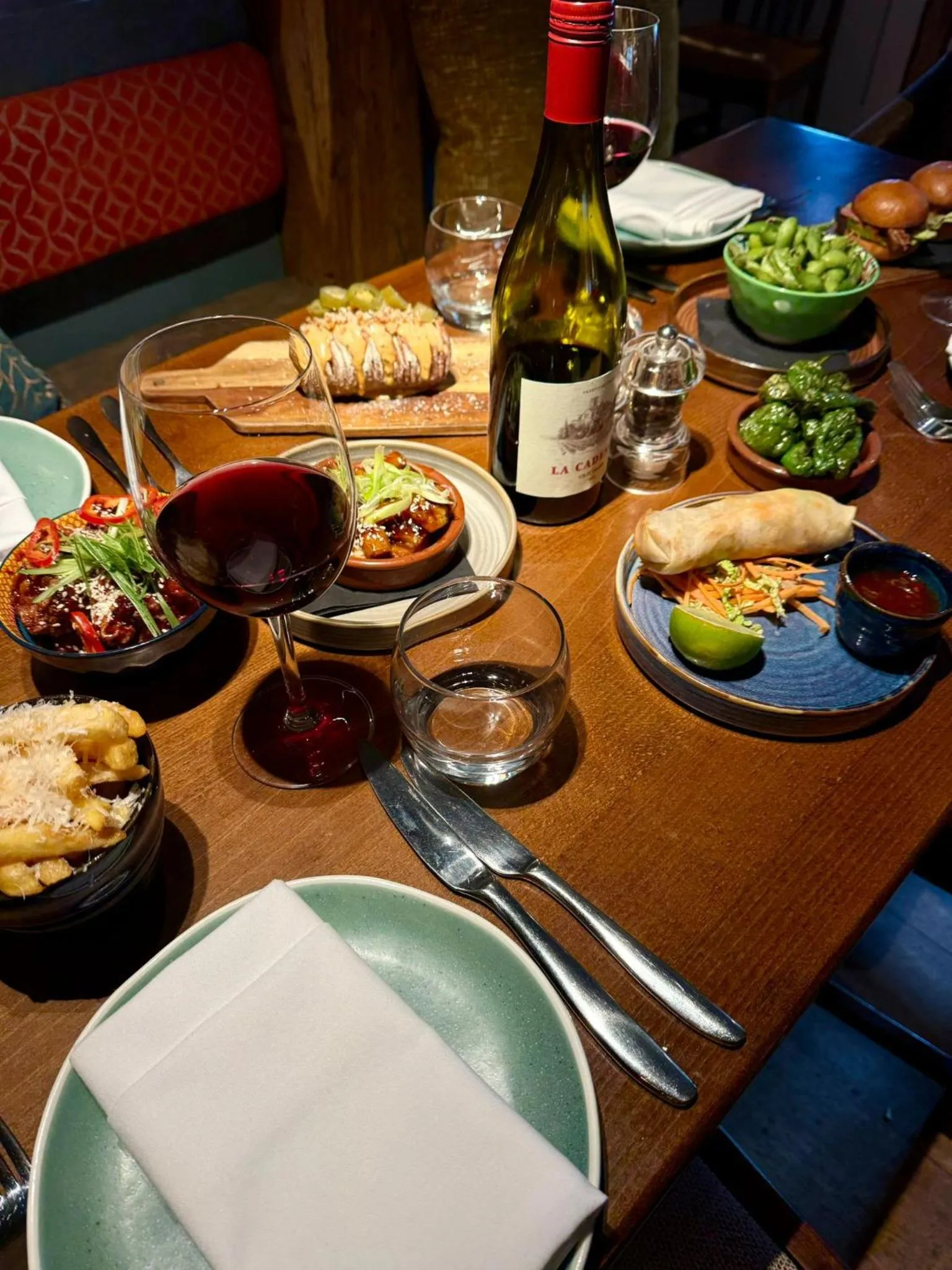 Food and drinks in The Winning Post