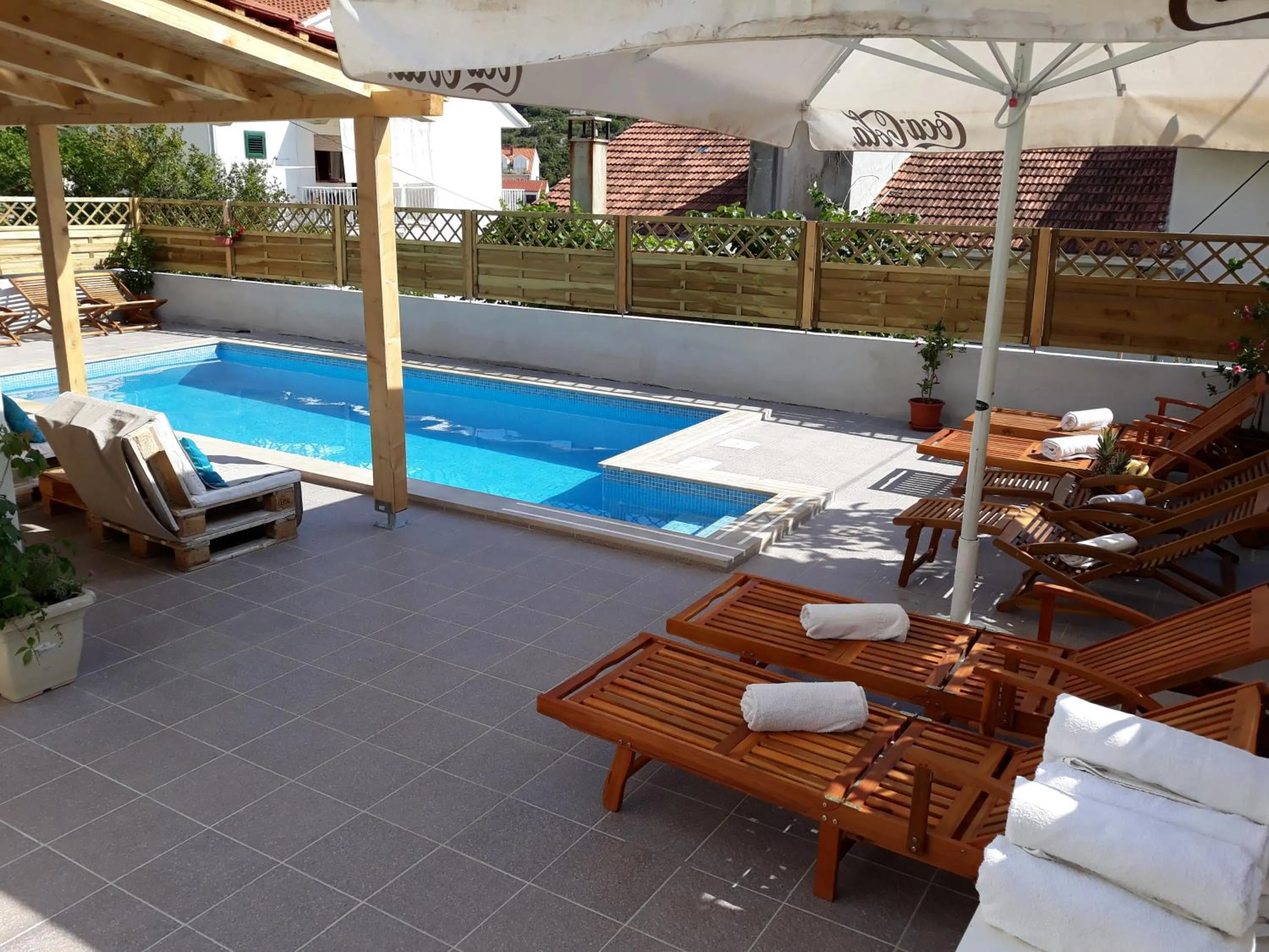 Swimming pool in B&B Buzolic