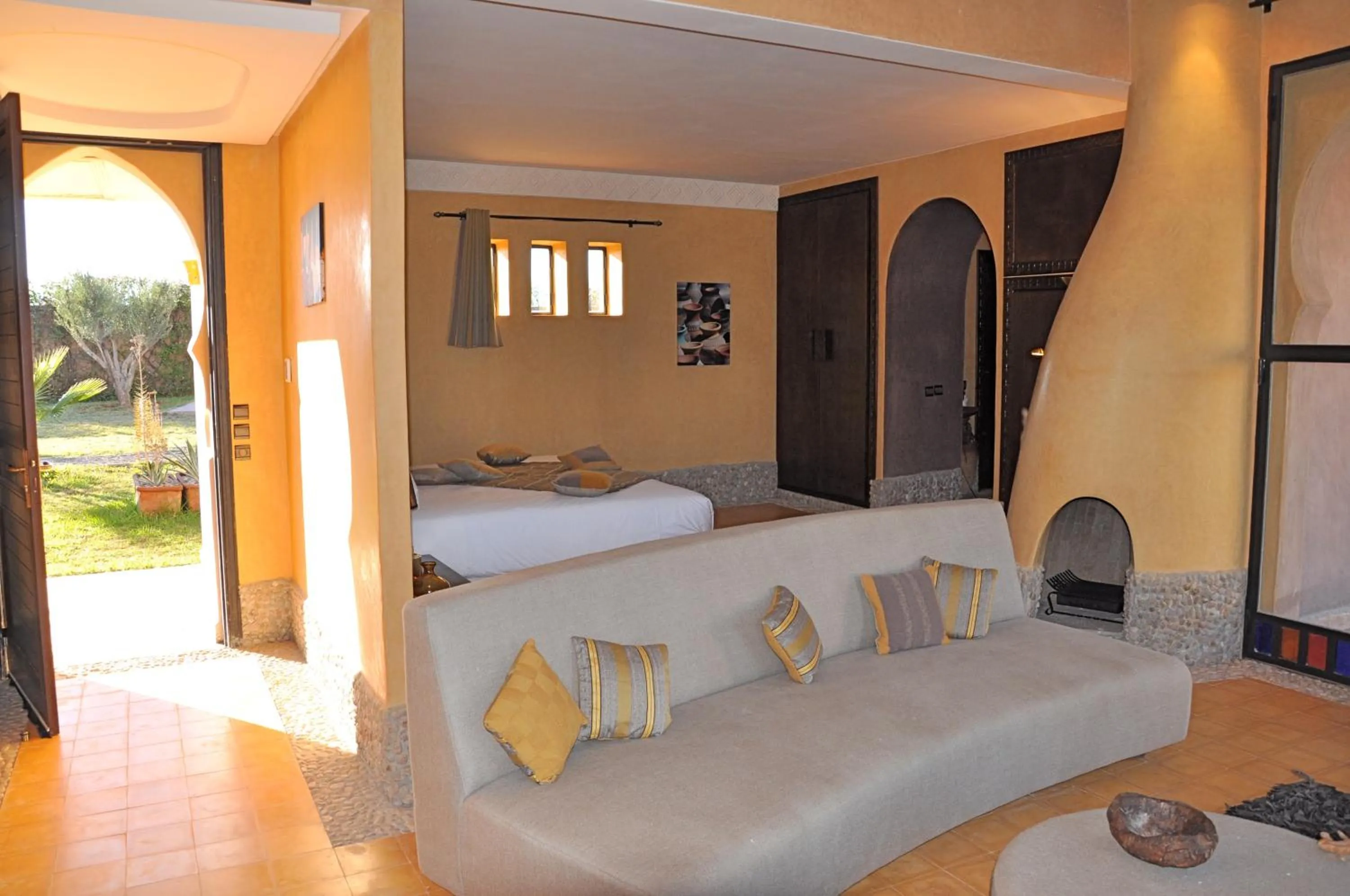 Photo of the whole room, Bed in O'Atlas