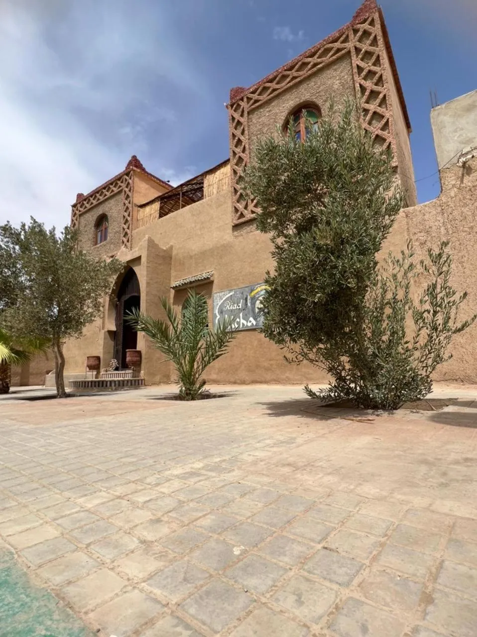Property building in Riad Aicha & Camel Trekking