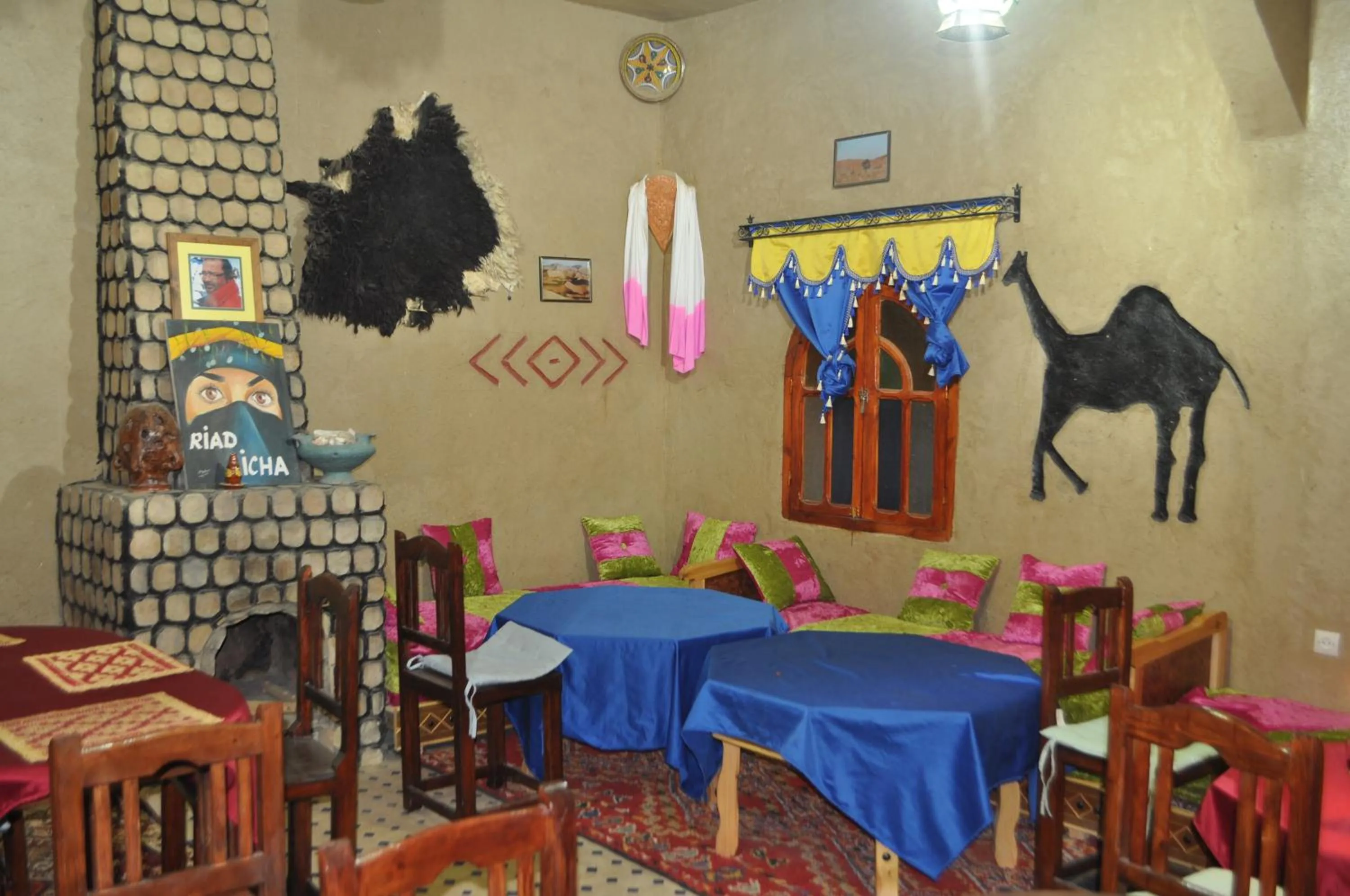 Balcony/Terrace in Riad Aicha & Camel Trekking