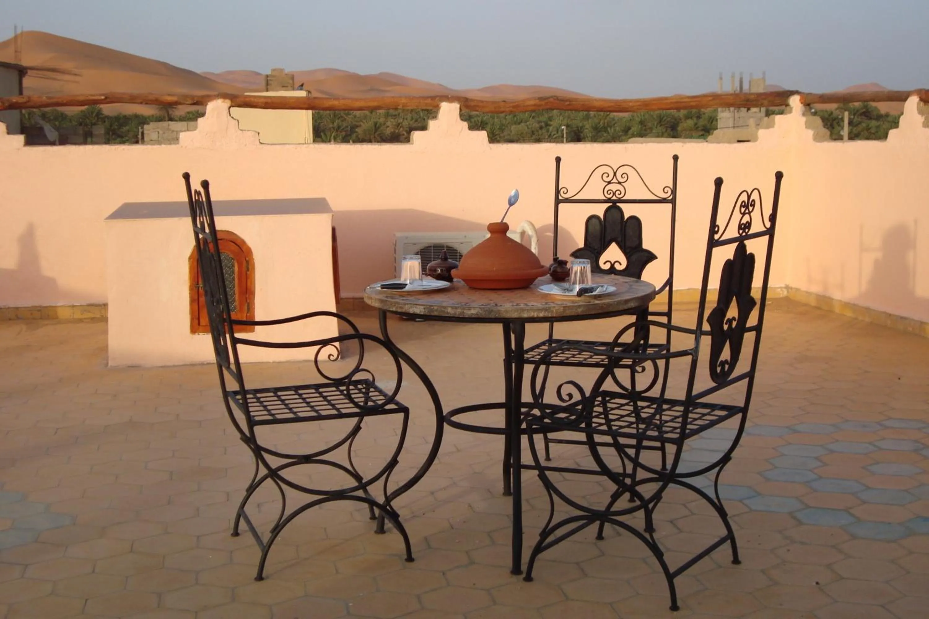 Balcony/Terrace in Riad Aicha & Camel Trekking