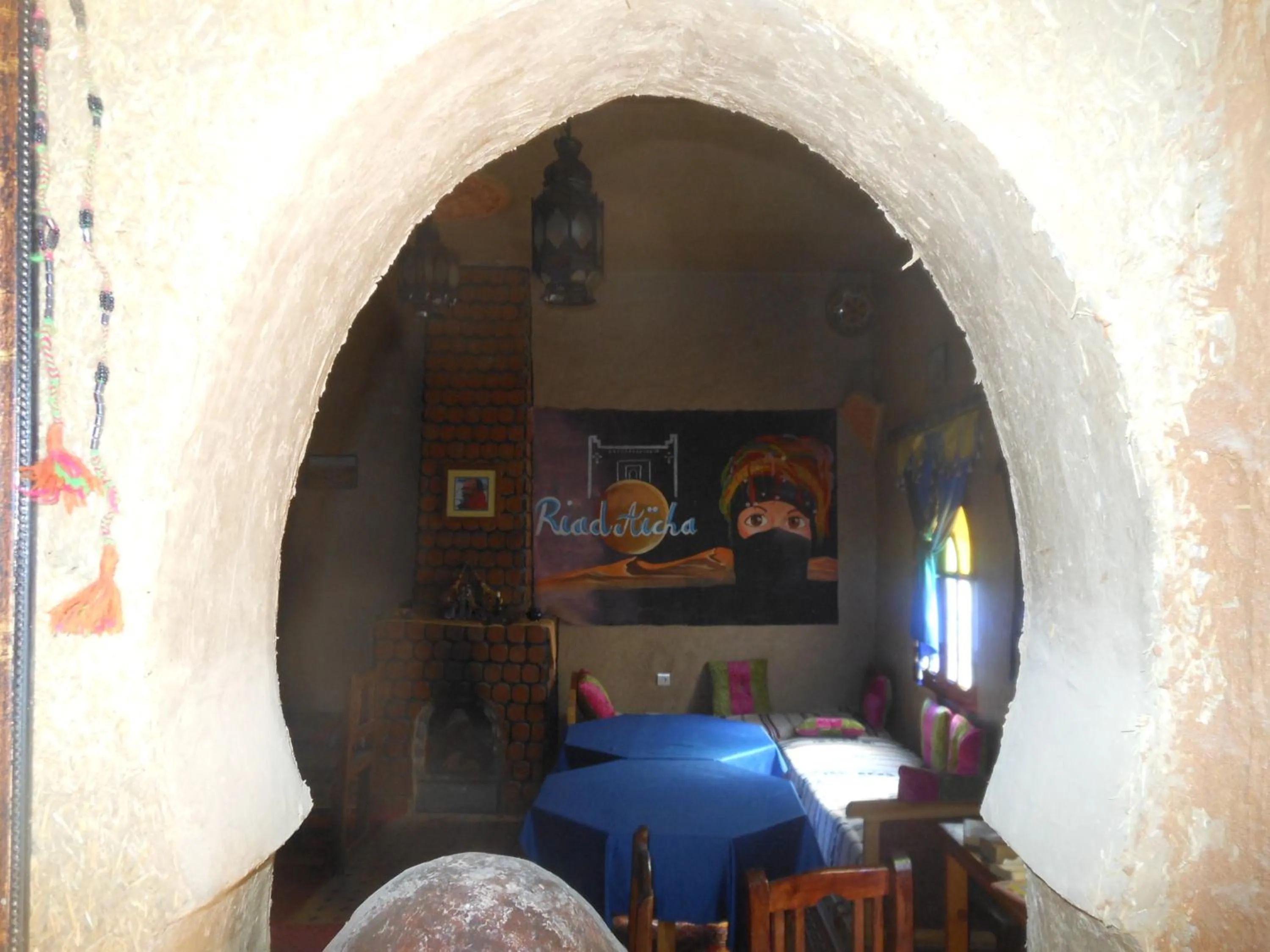 Facade/entrance, Bed in Riad Aicha & Camel Trekking