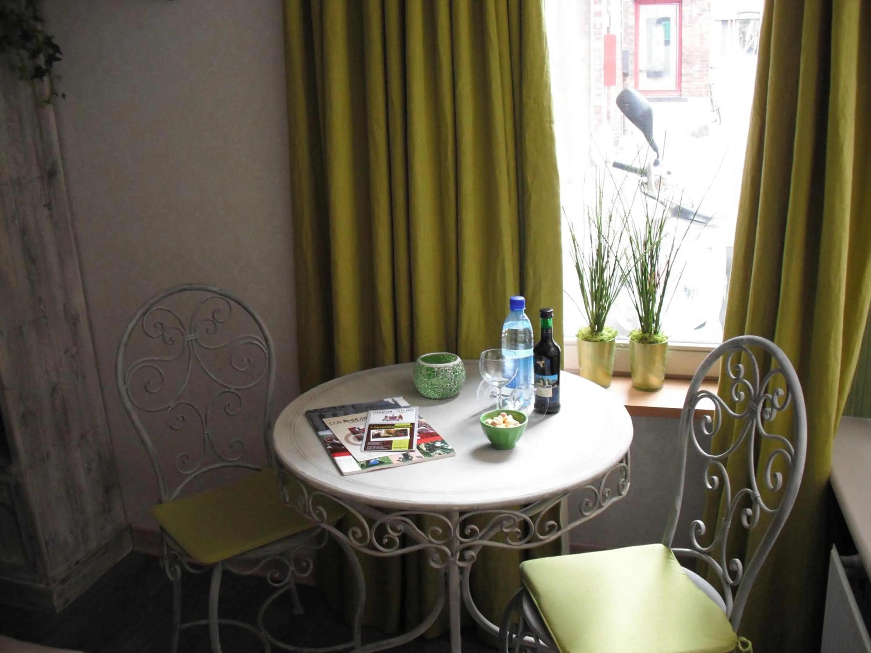 Seating area in B&B Con Ampère