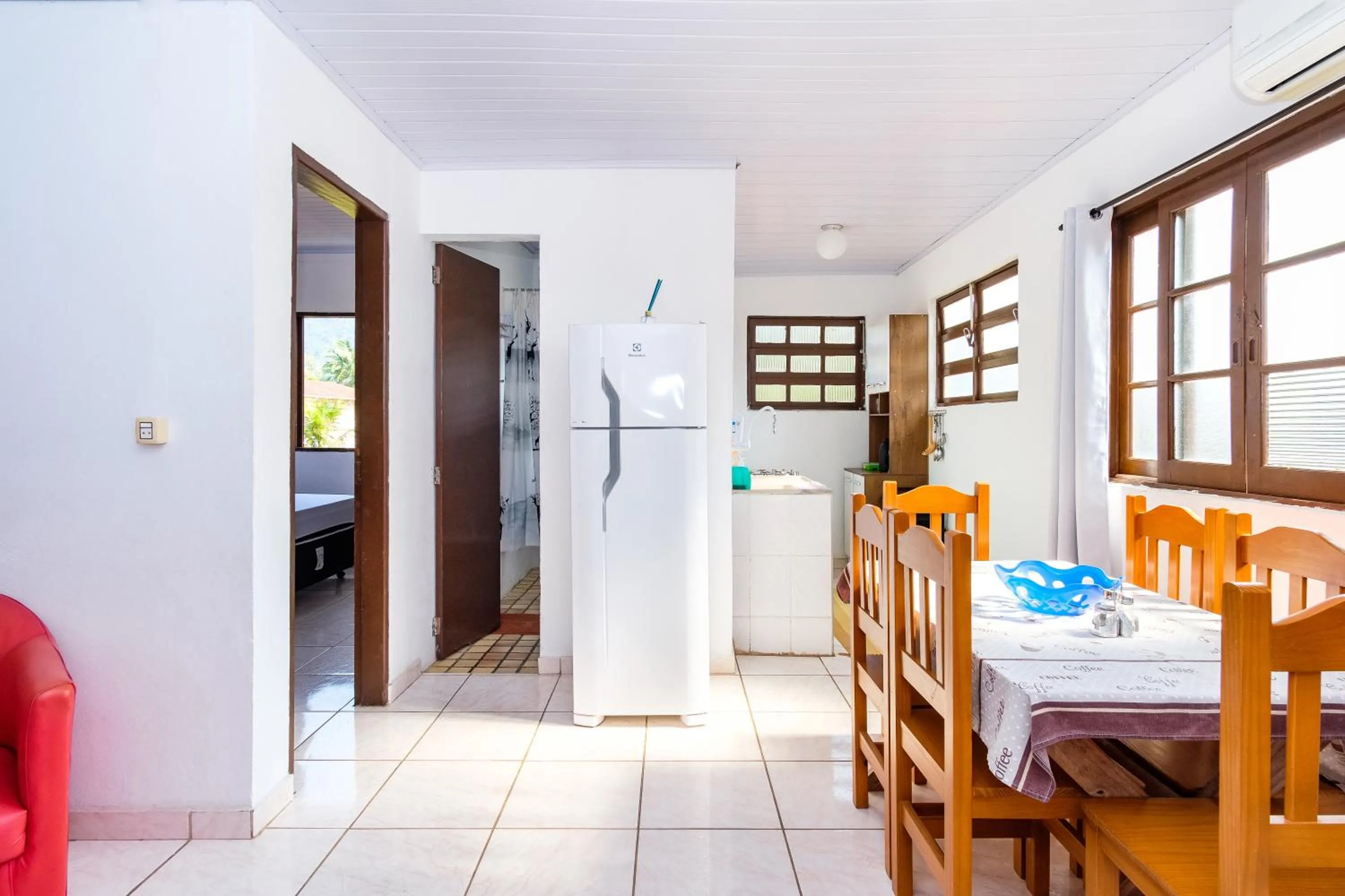 kitchen in Chalés Mar Virado