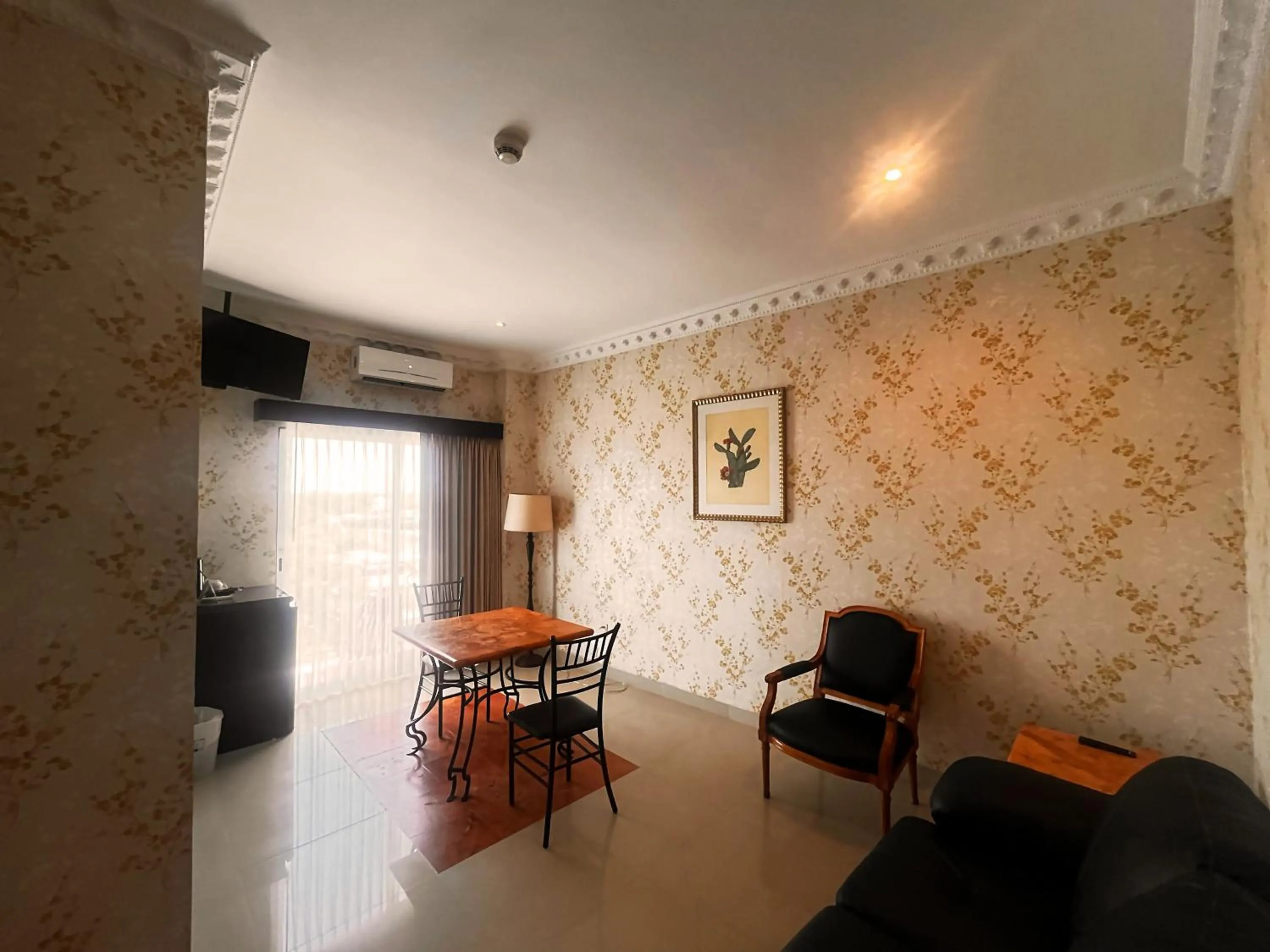 Living room in Hotel Palacio Maya