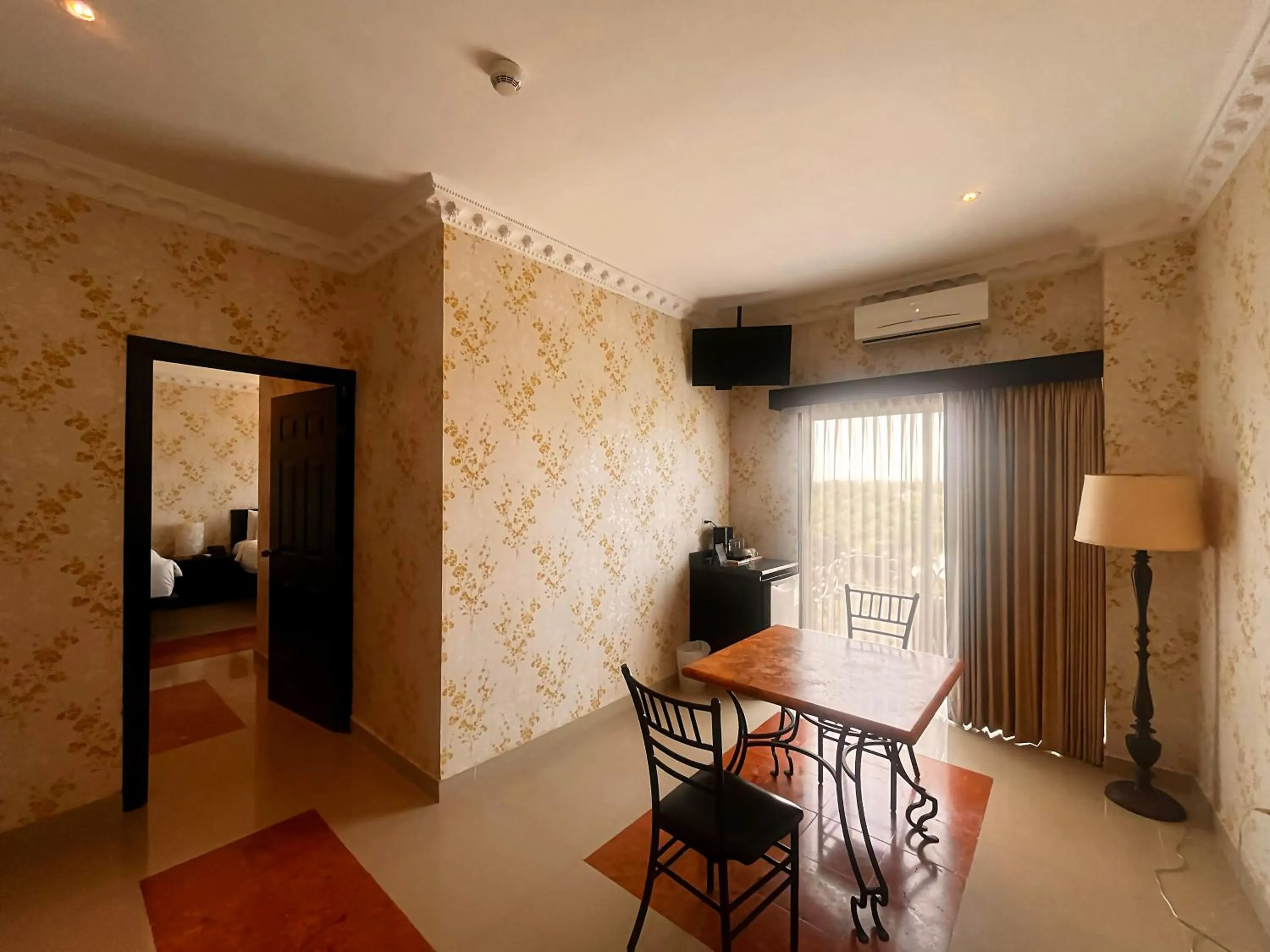 Living room in Hotel Palacio Maya