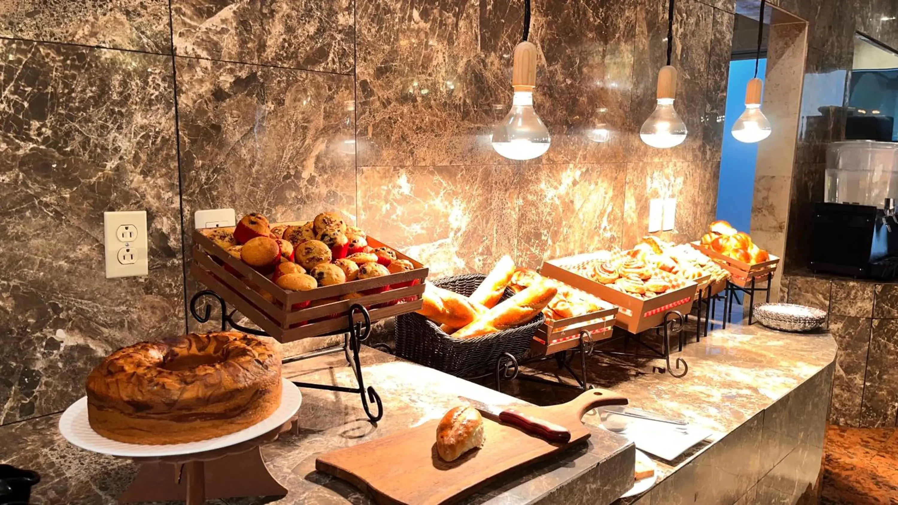 Restaurant/places to eat in Hotel Palacio Maya Restaurant/places to eat in Hotel Palacio Maya