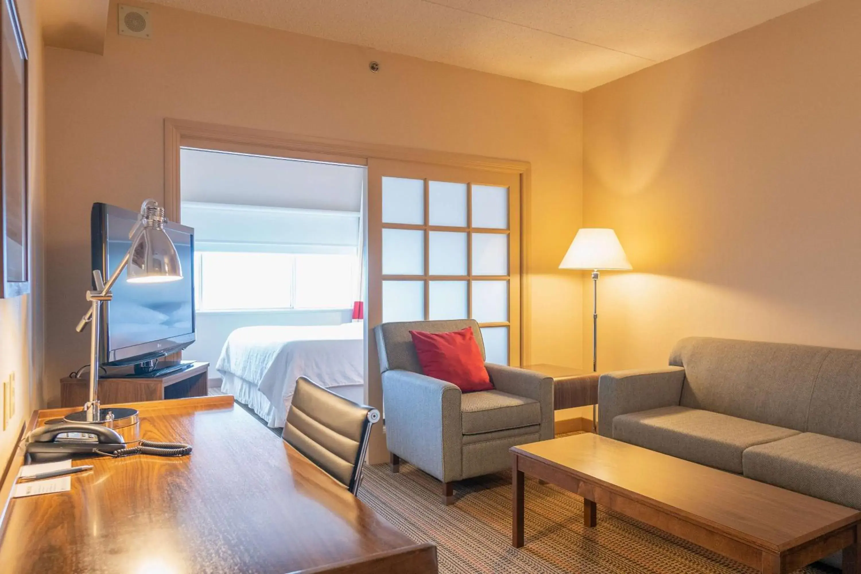 Photo of the whole room in Lakeview Signature, Trademark Collection by Wyndham Photo of the whole room in Lakeview Signature, Trademark Collection by Wyndham