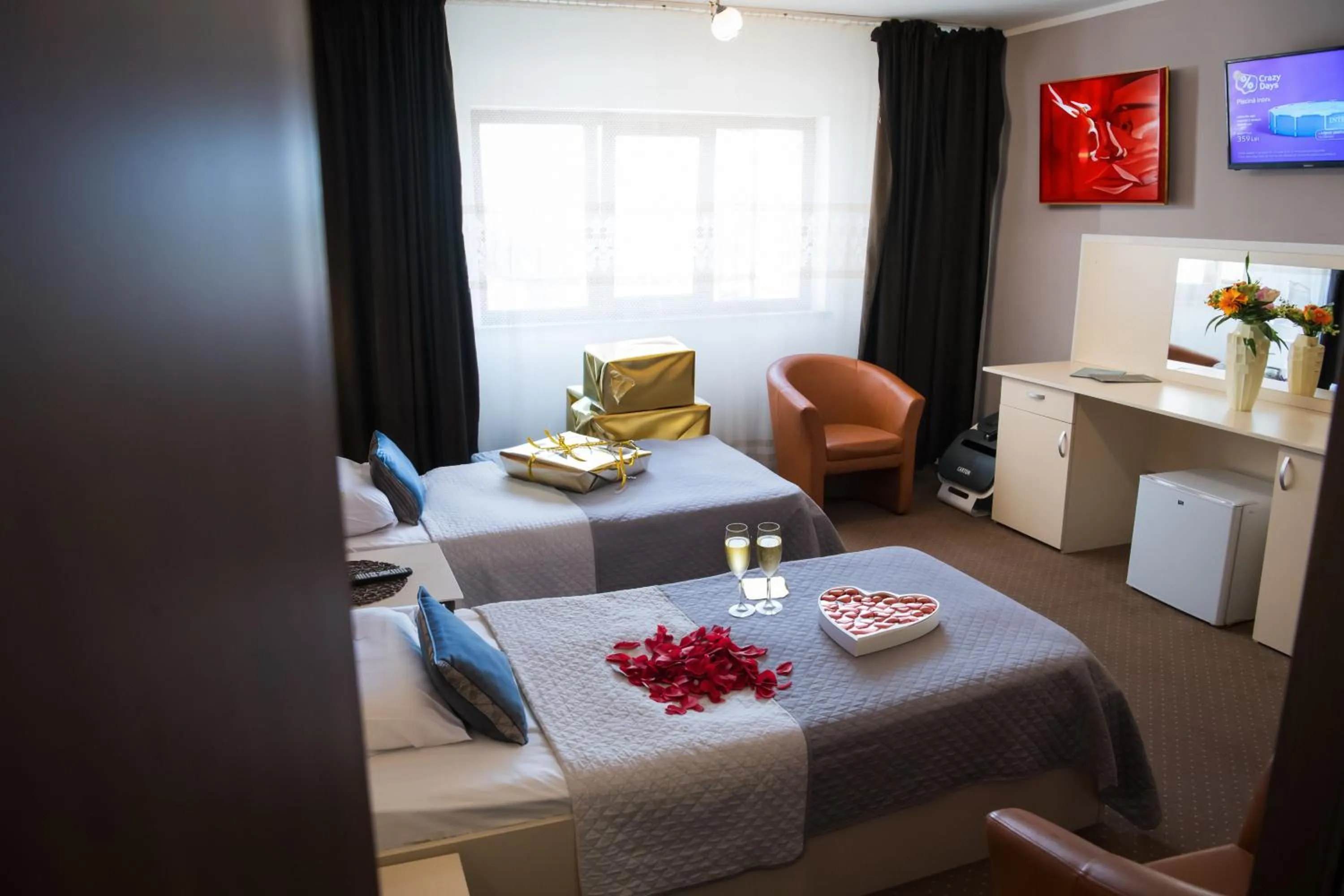 Bed in MBI Travel Inn