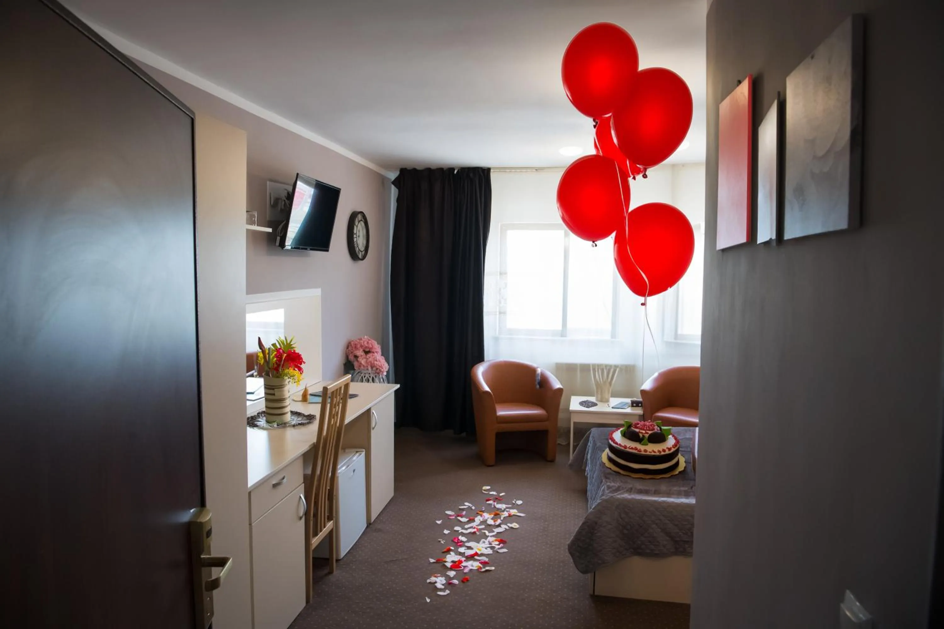 Bed in MBI Travel Inn