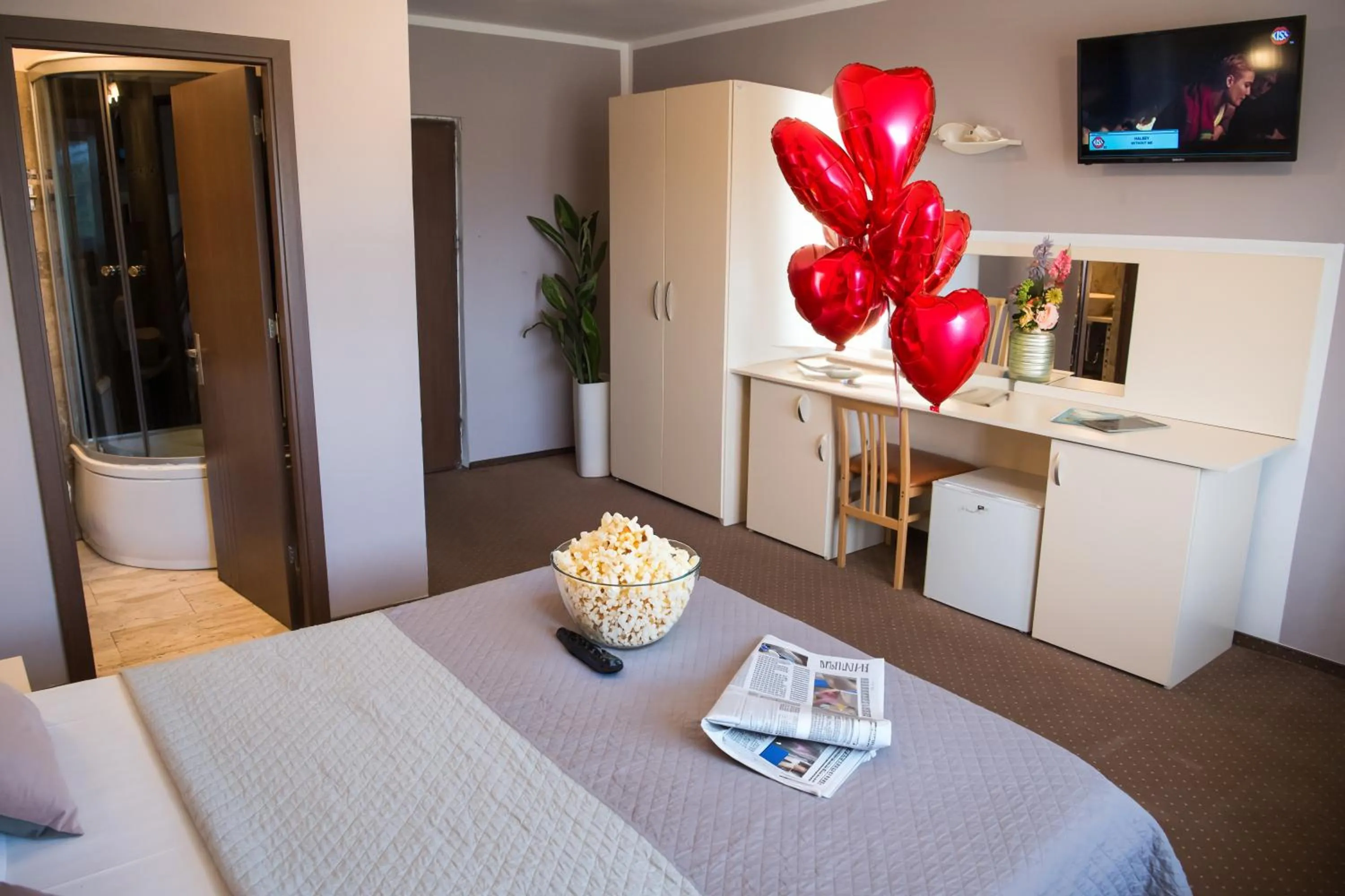 Bed in MBI Travel Inn