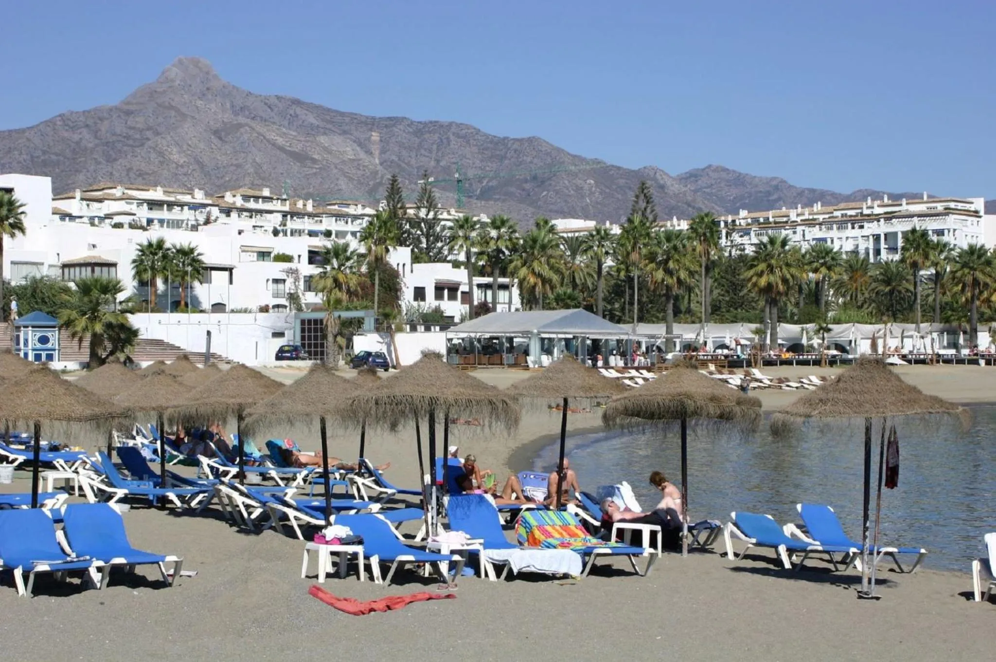 Beachside Puerto Banus Stunning Apartment 212
