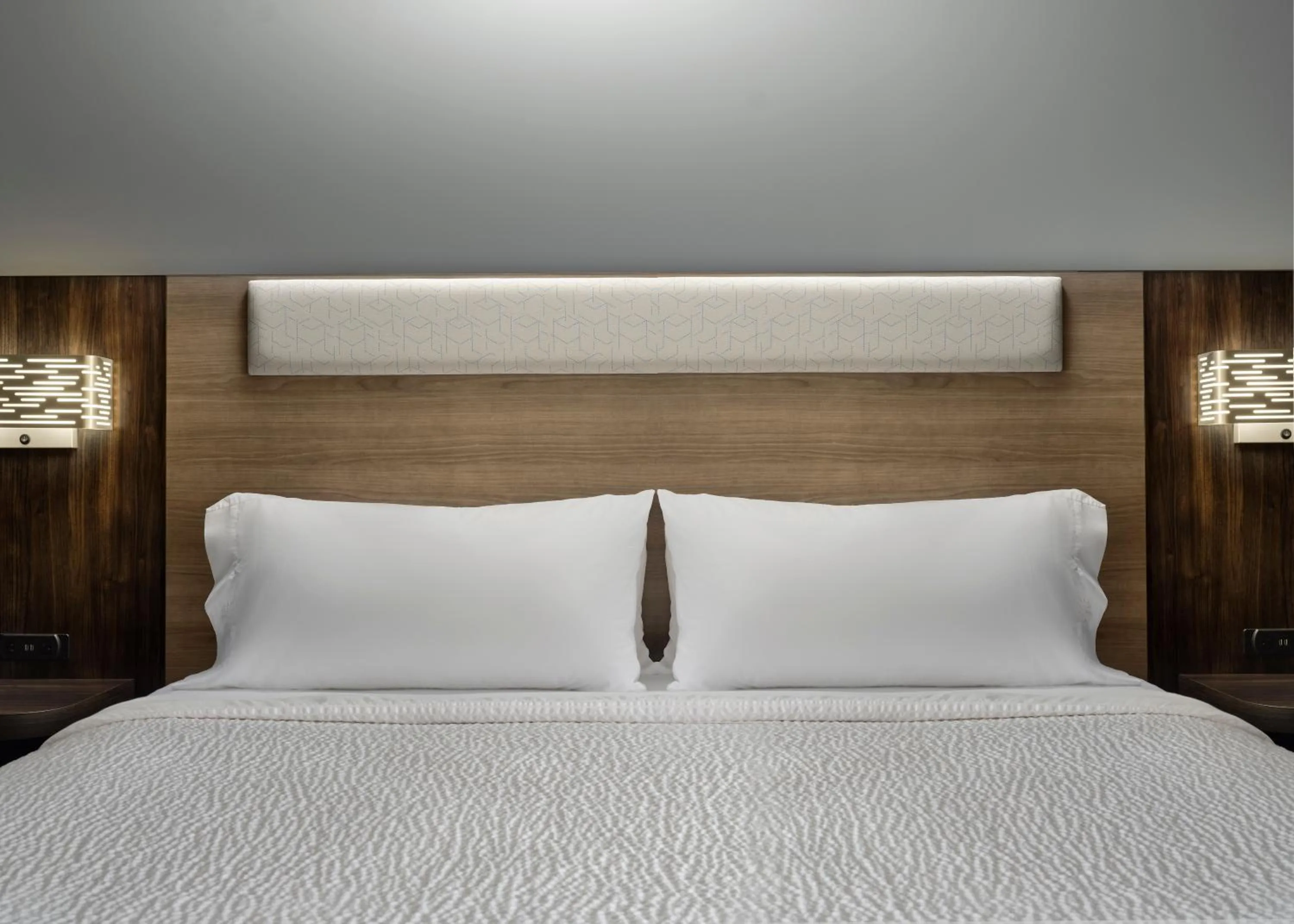 Bedroom, Bed in Holiday Inn Express Peru-Lasalle Area by IHG