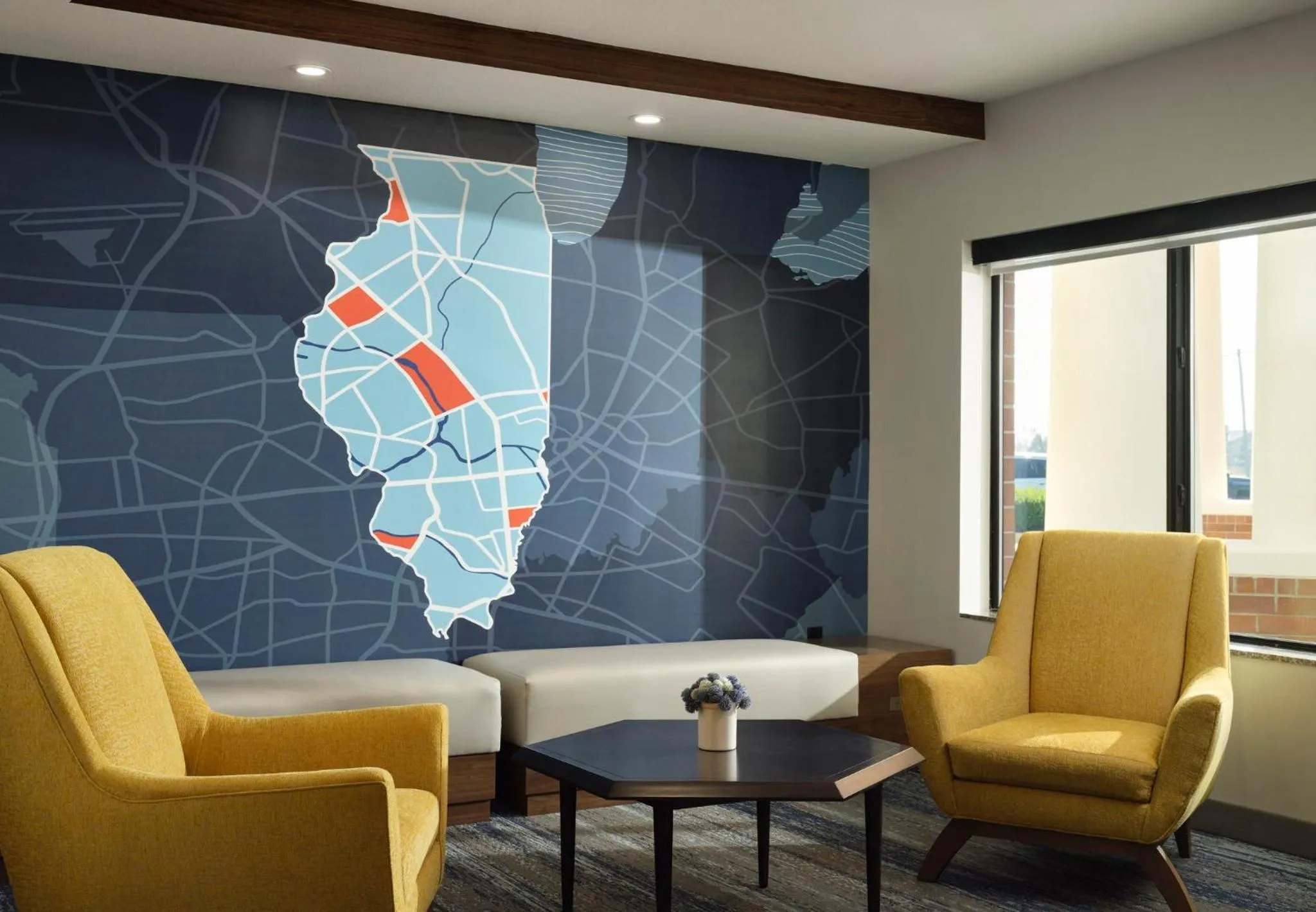 Property building in Holiday Inn Express Peru-Lasalle Area by IHG