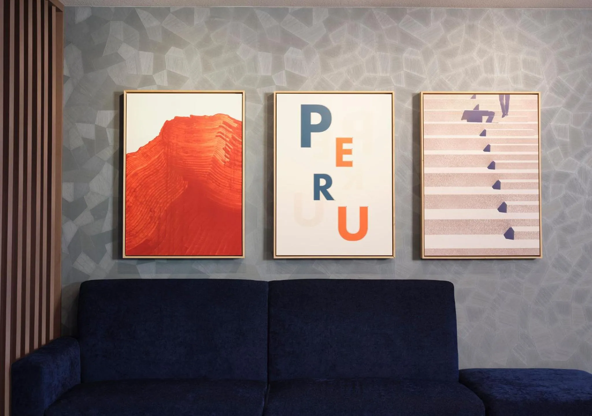 Property building in Holiday Inn Express Peru-Lasalle Area by IHG