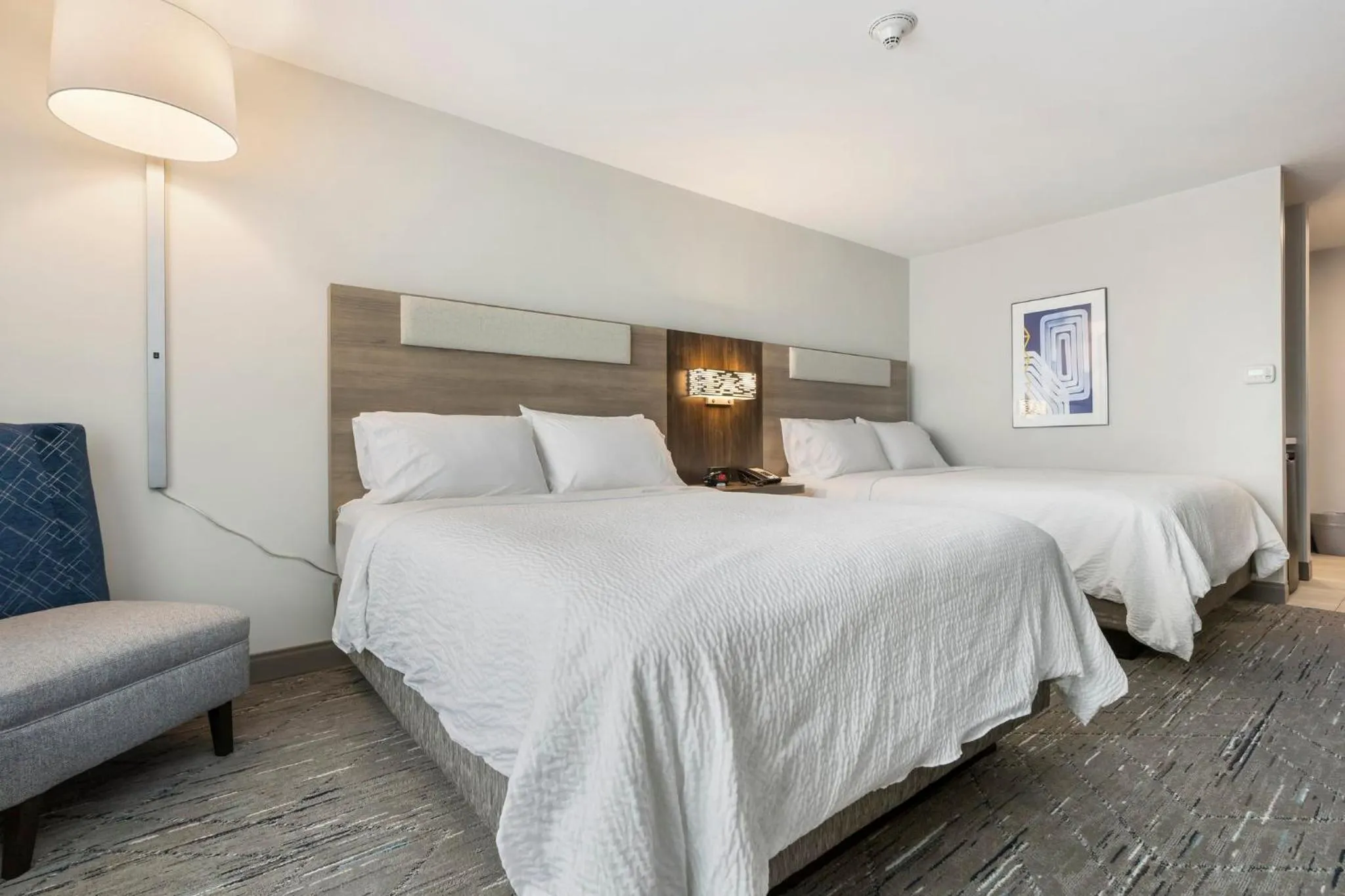 Photo of the whole room, Bed in Holiday Inn Express Peru-Lasalle Area by IHG