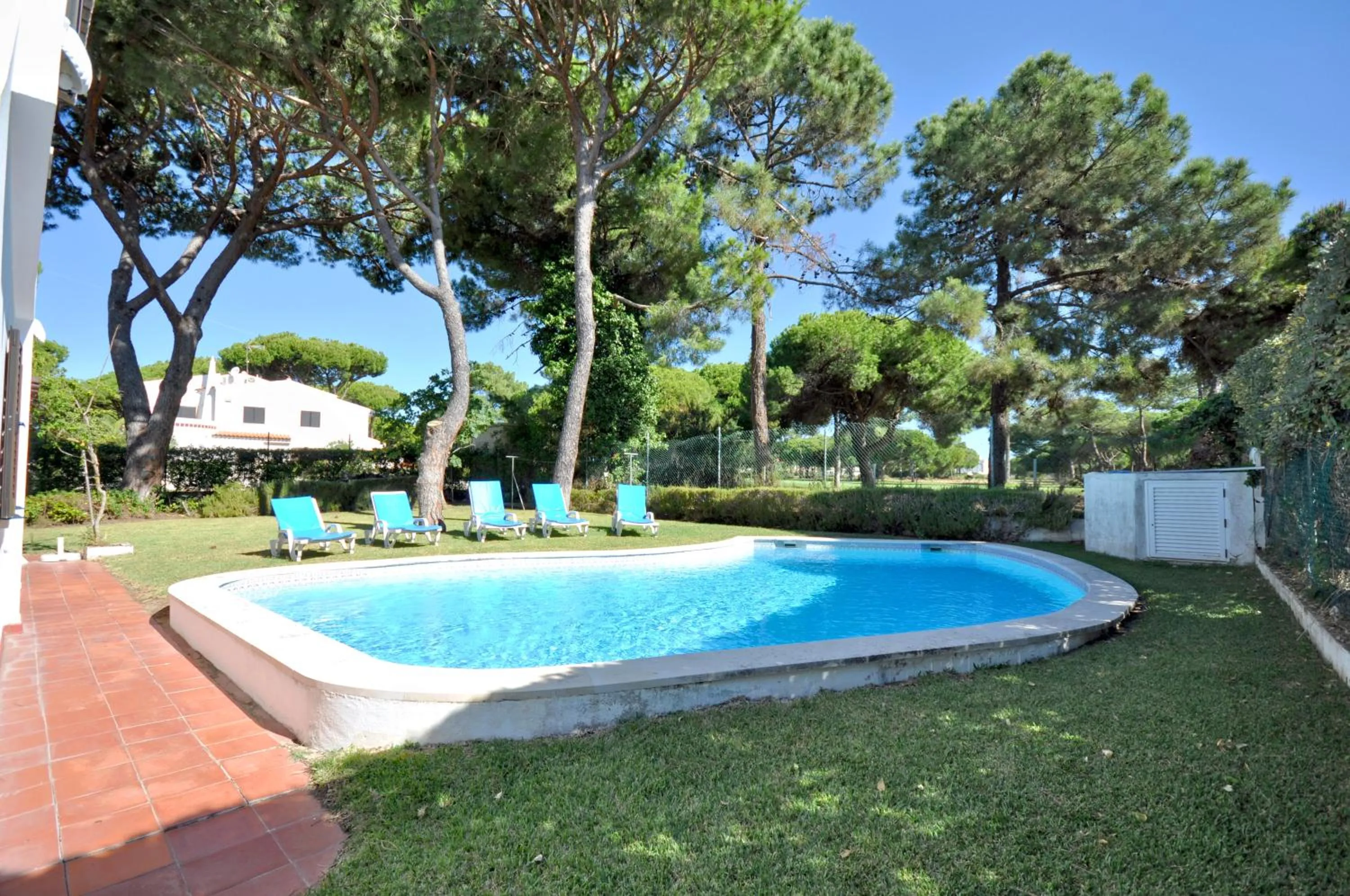 Garden in Perfect Retreat Overlooking Pinhal Golf Course, Private pool, Off-street parking