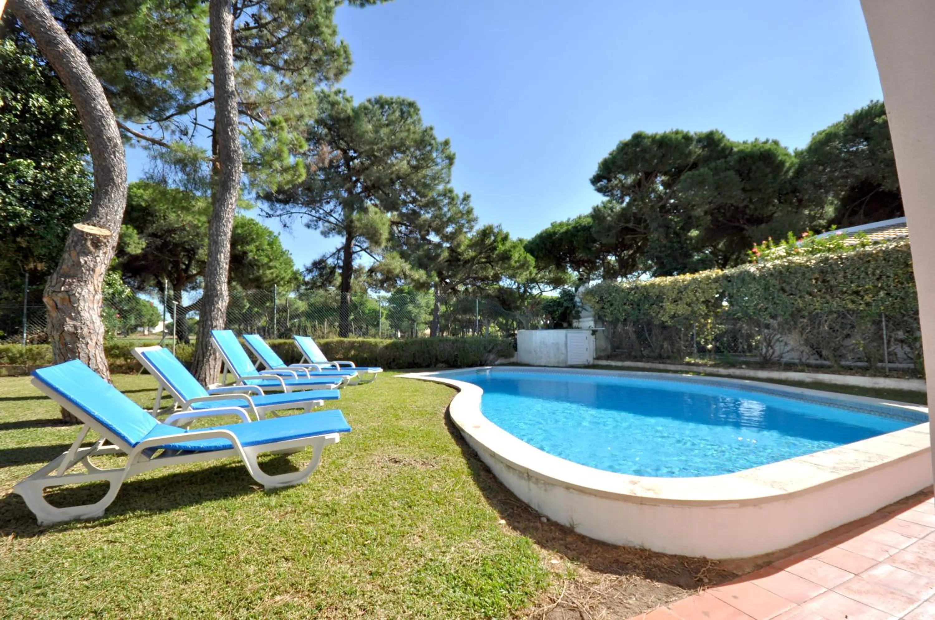 Swimming pool in Perfect Retreat Overlooking Pinhal Golf Course, Private pool, Off-street parking