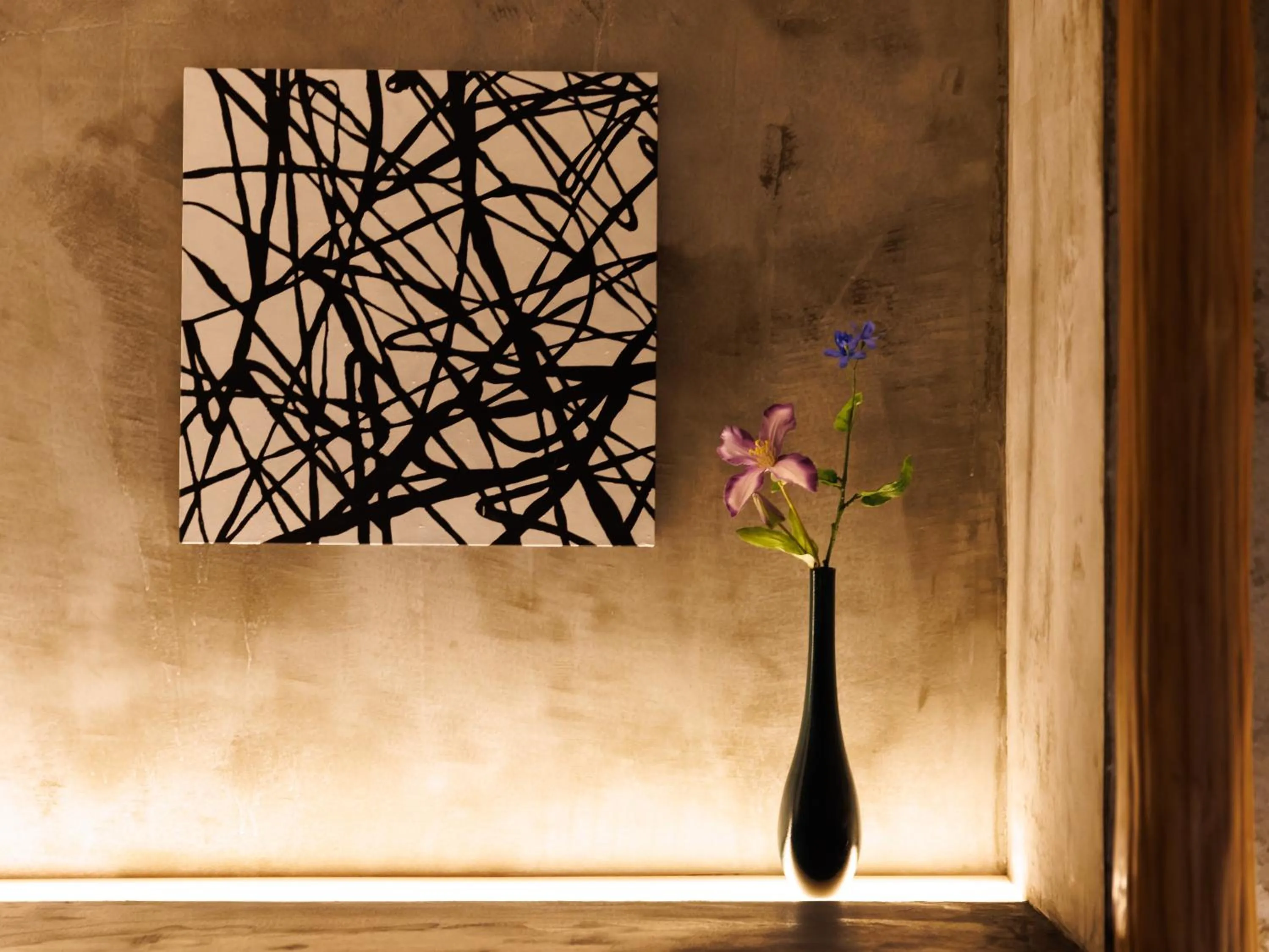 Decorative detail in Kurofune Hotel