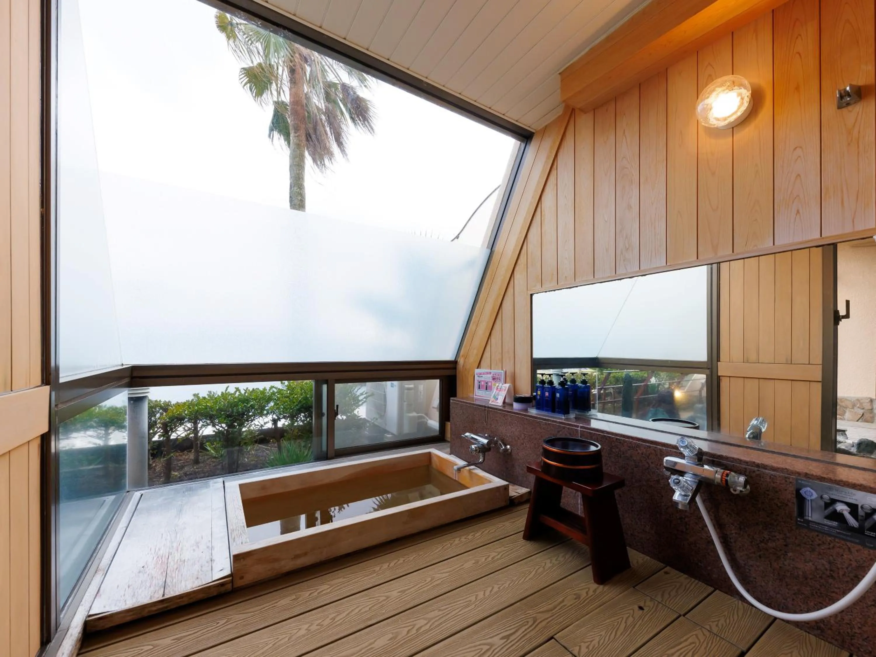 Open Air Bath in Kurofune Hotel