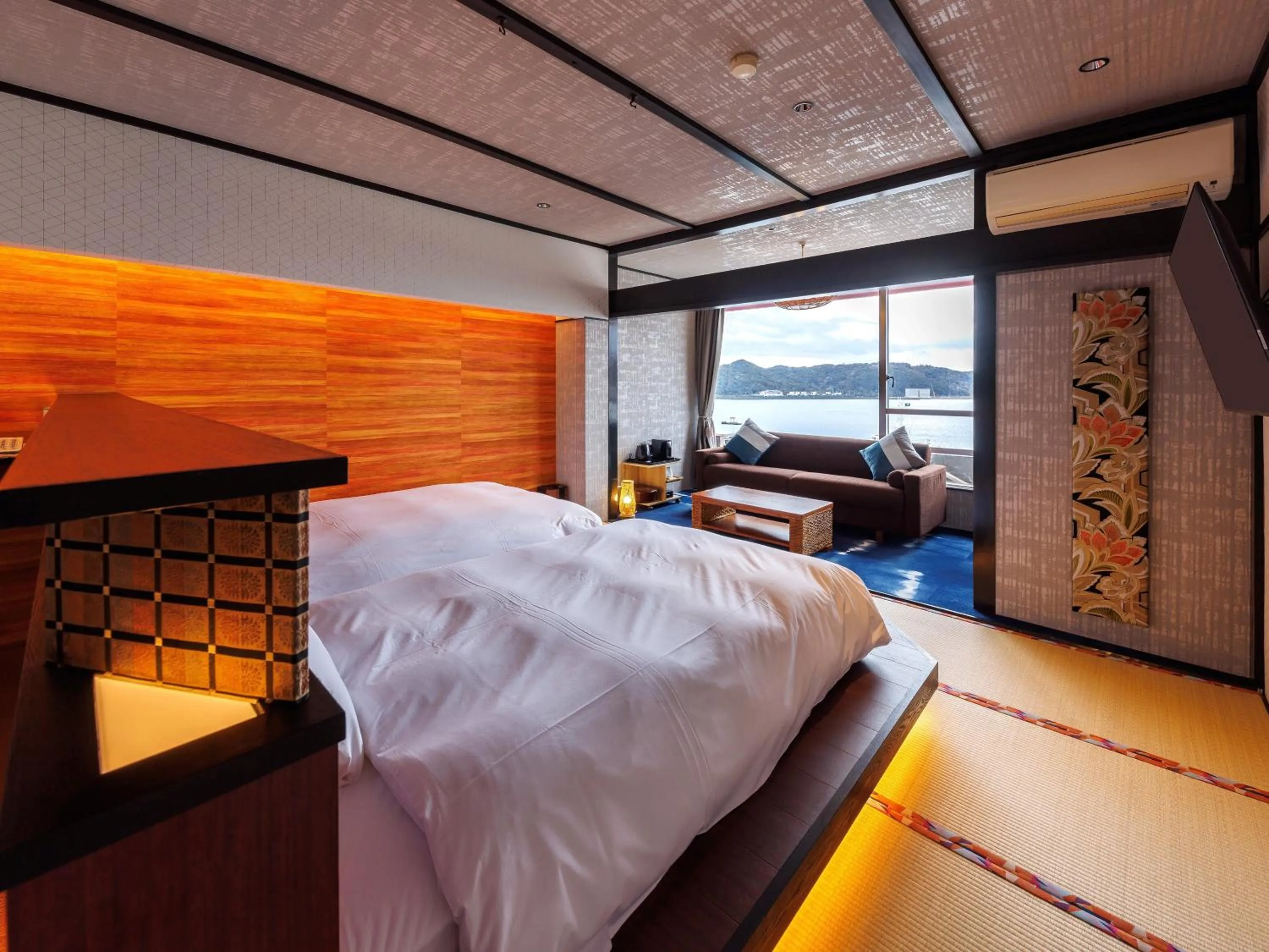 Bed in Kurofune Hotel