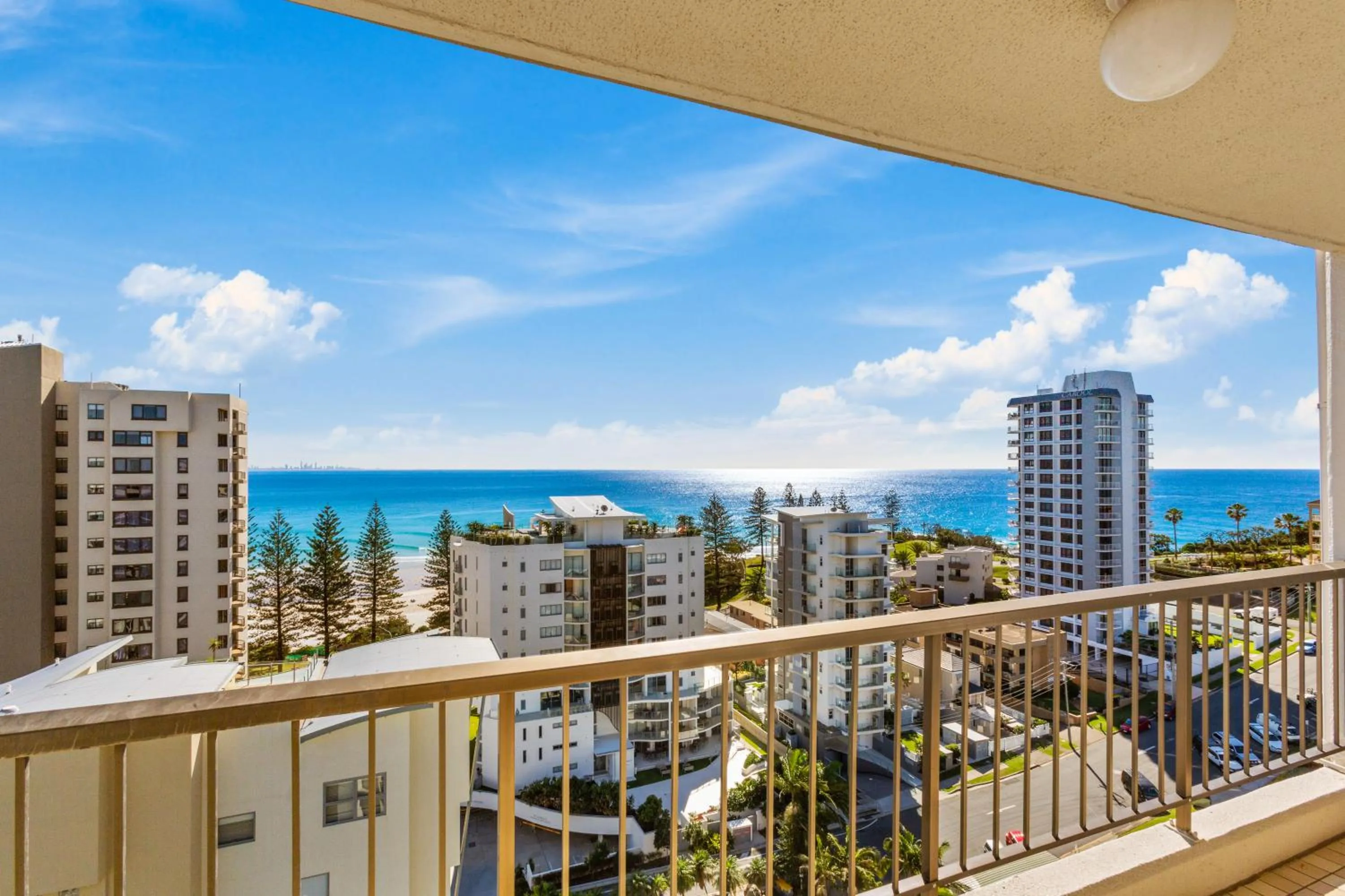 Balcony/Terrace in Rainbow Commodore Coolangatta