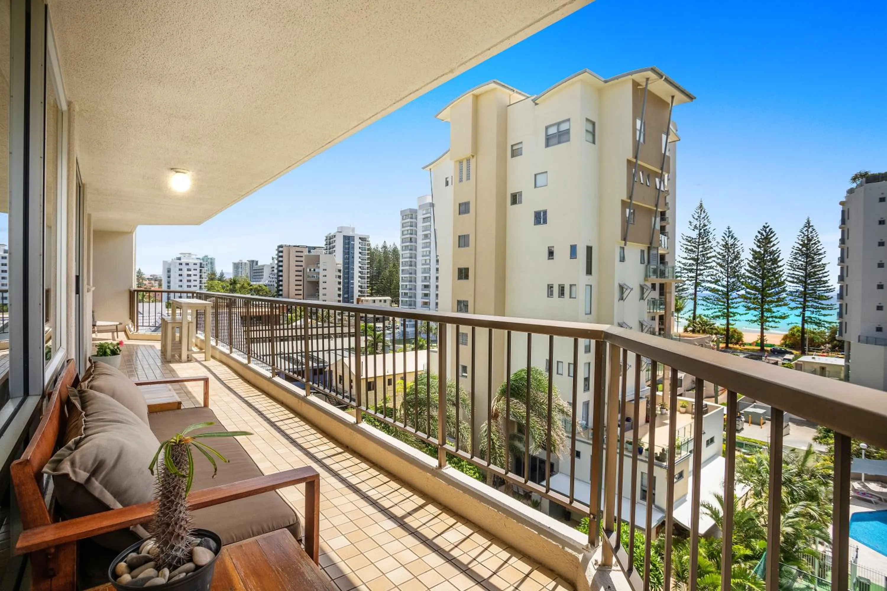 Balcony/Terrace in Rainbow Commodore Coolangatta