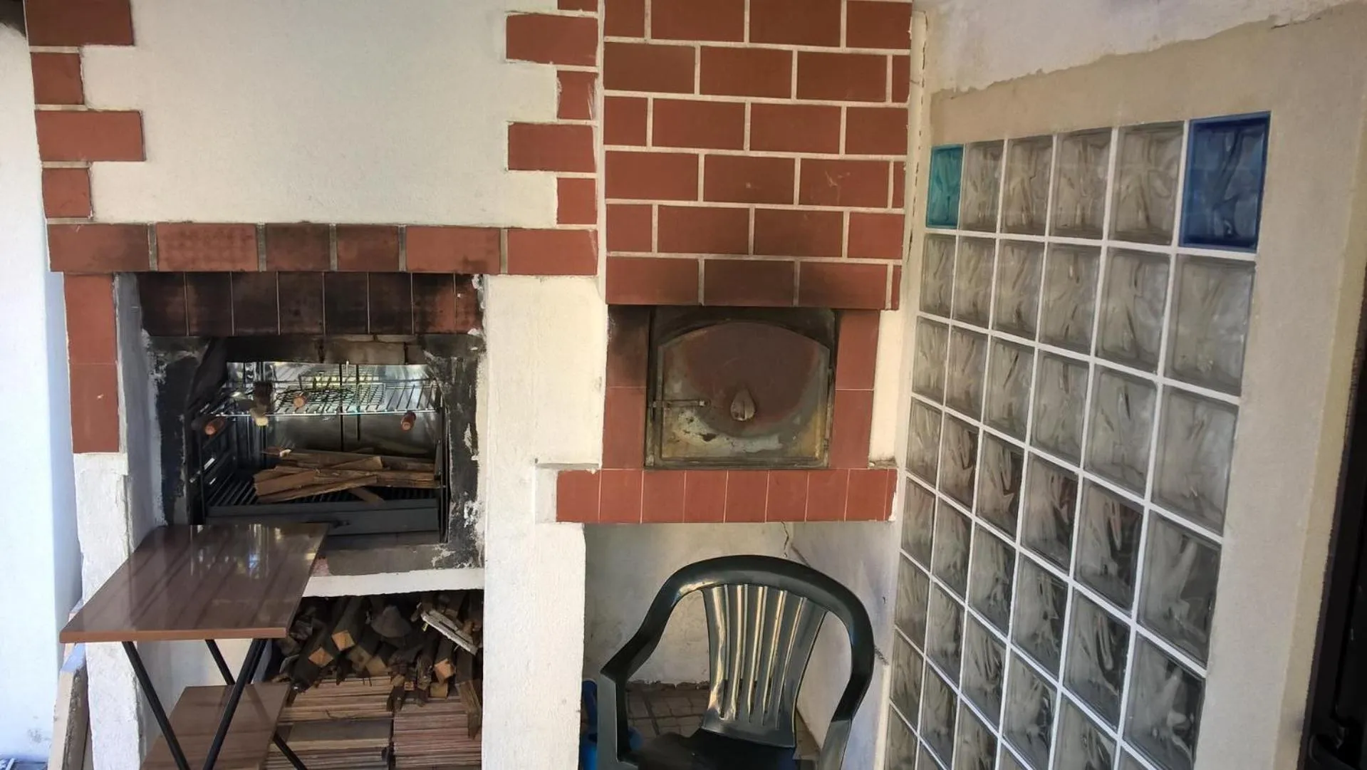 BBQ facilities in Casa do Limoeiro