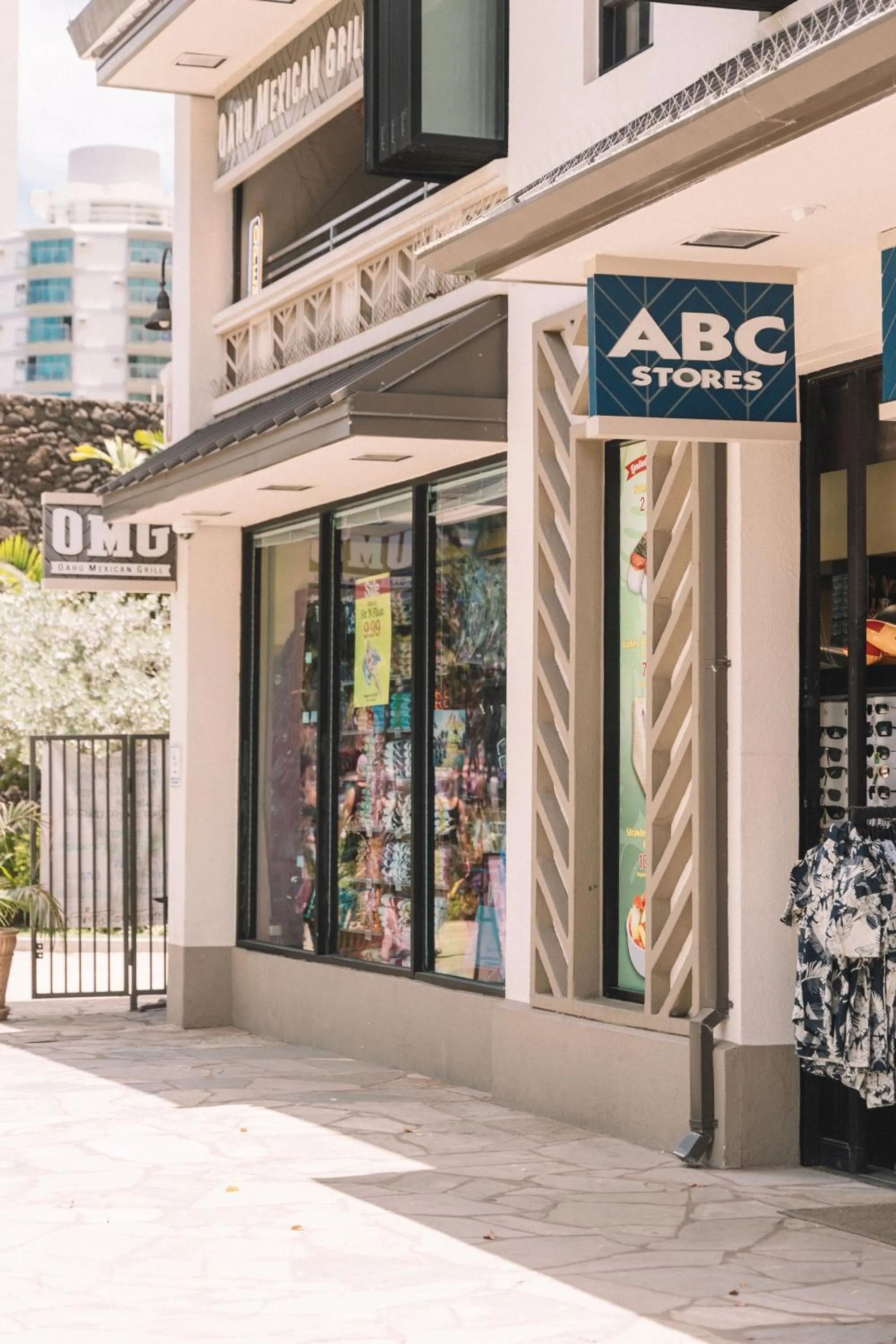 On-site shops in Ocean View Studio, Near Waikiki Beach