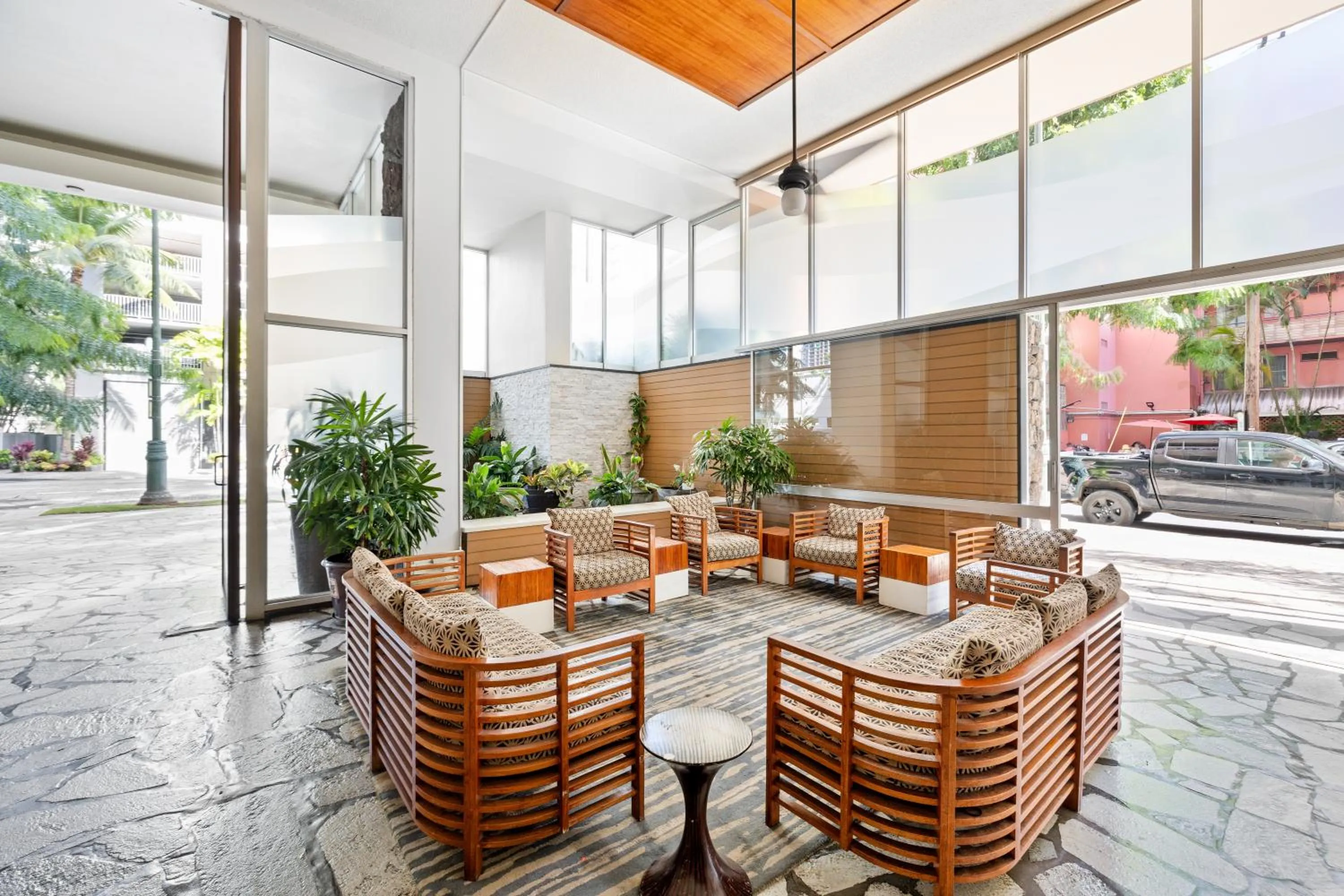 Lobby or reception in Ocean View Studio, Near Waikiki Beach