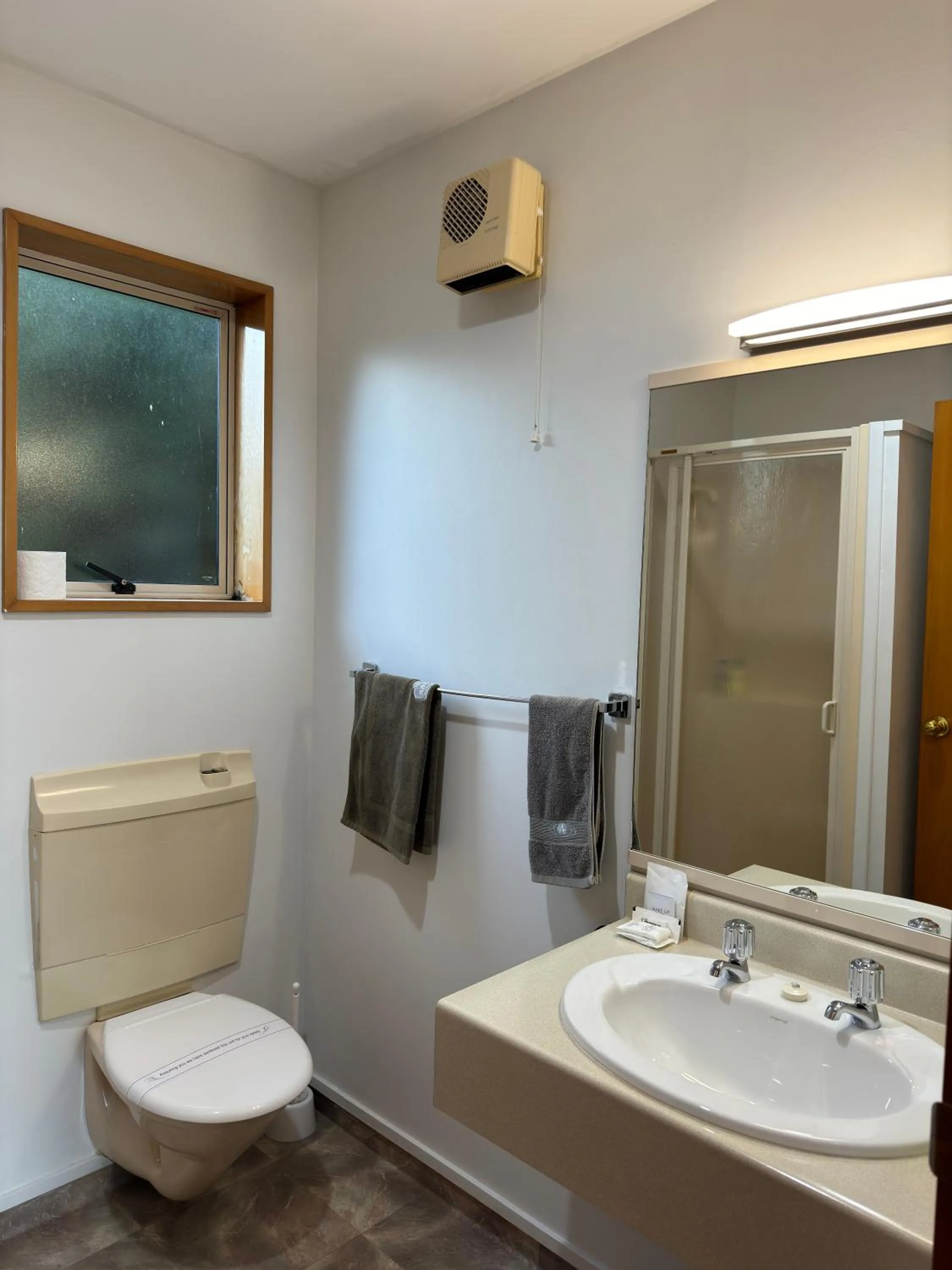 ASURE Ambassador Motor Lodge