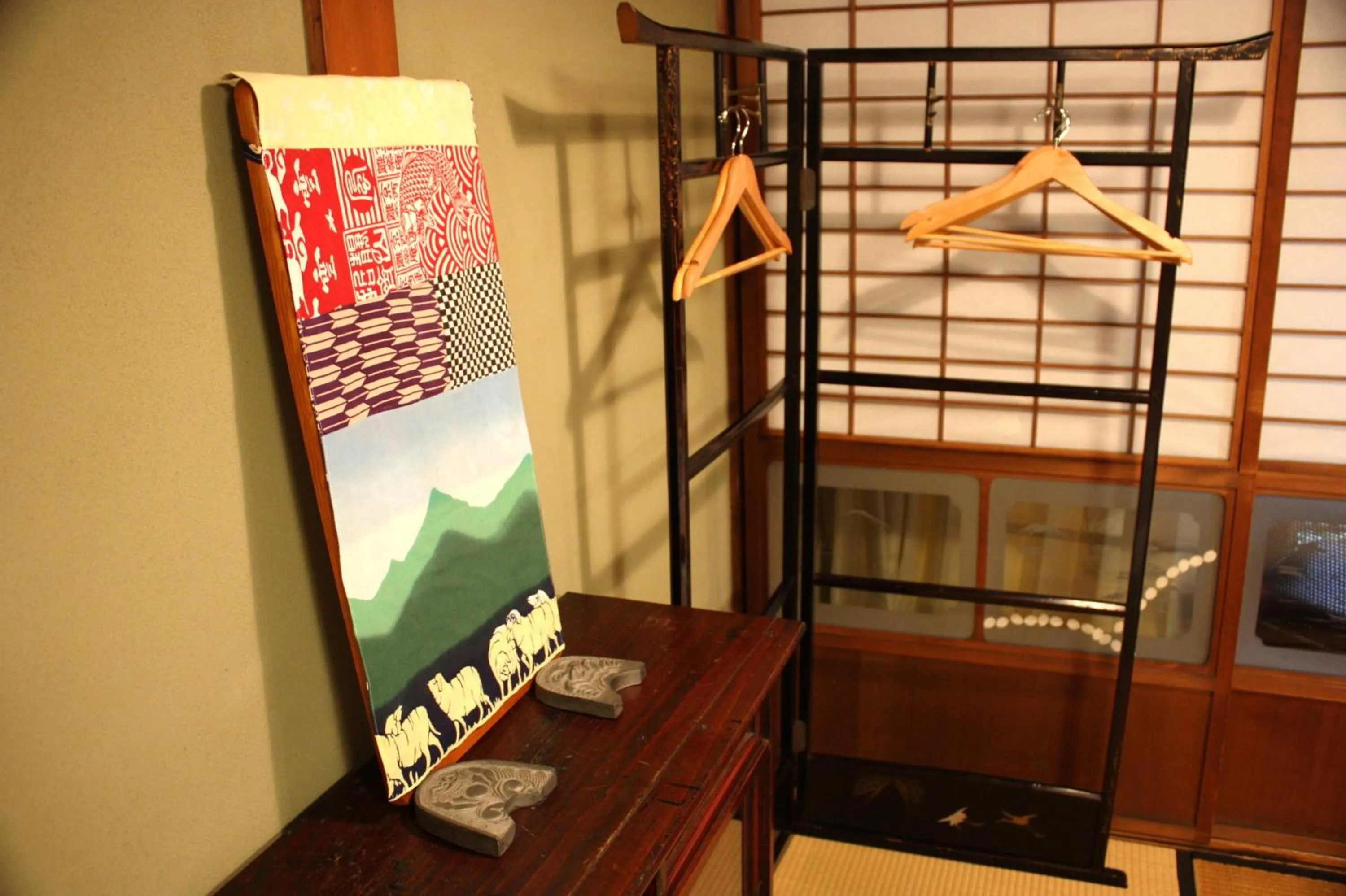 Decorative detail in Guesthouse Naramachi