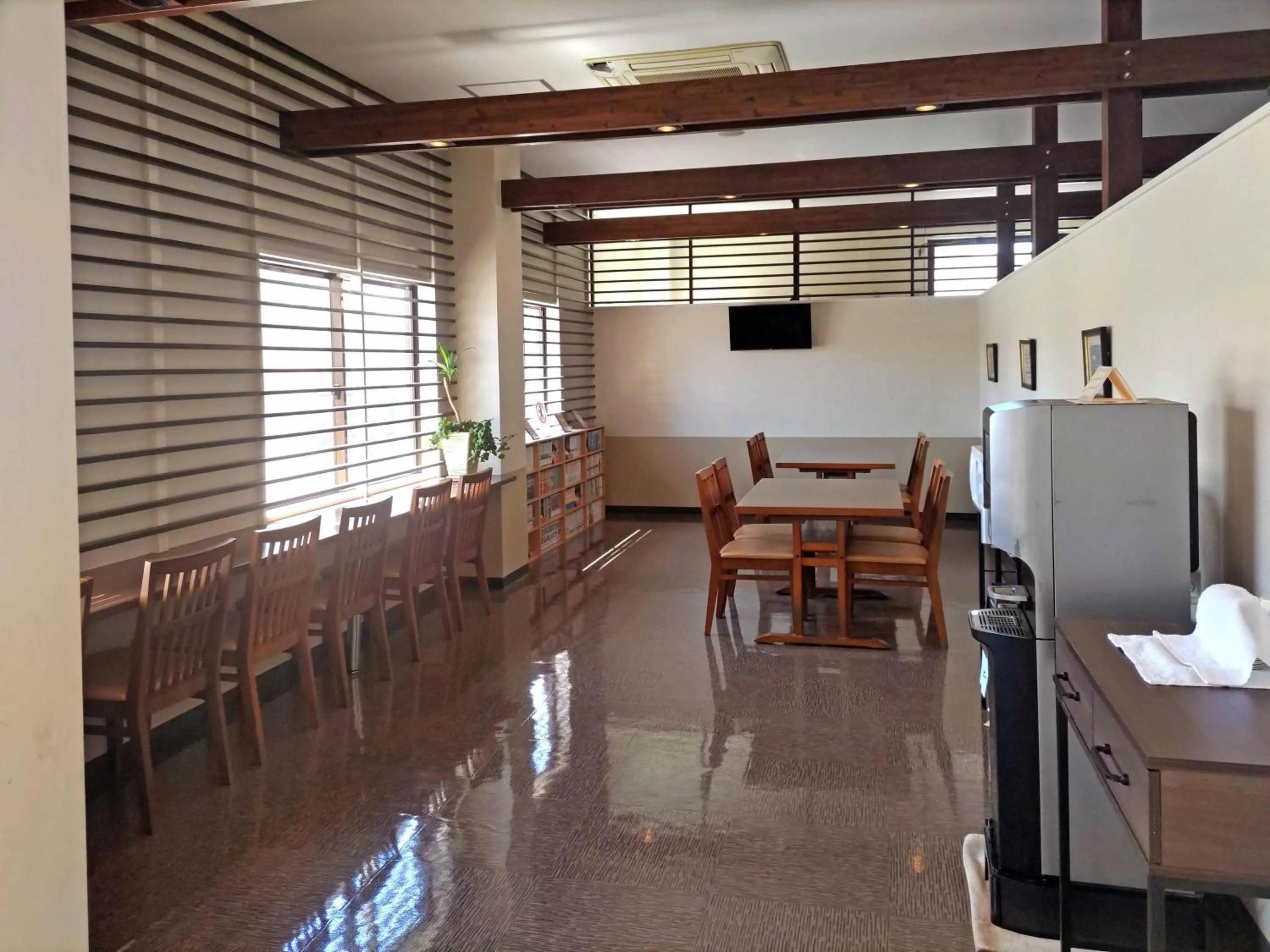 Area and facilities in Hotel Isesaki East