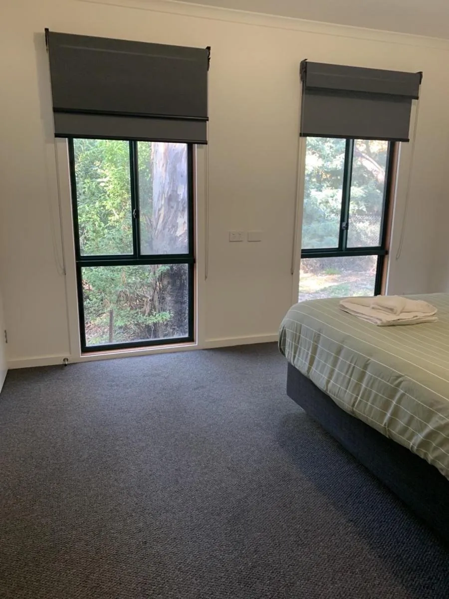 BIG4 Tiny Away Escape at Seymour Riverside