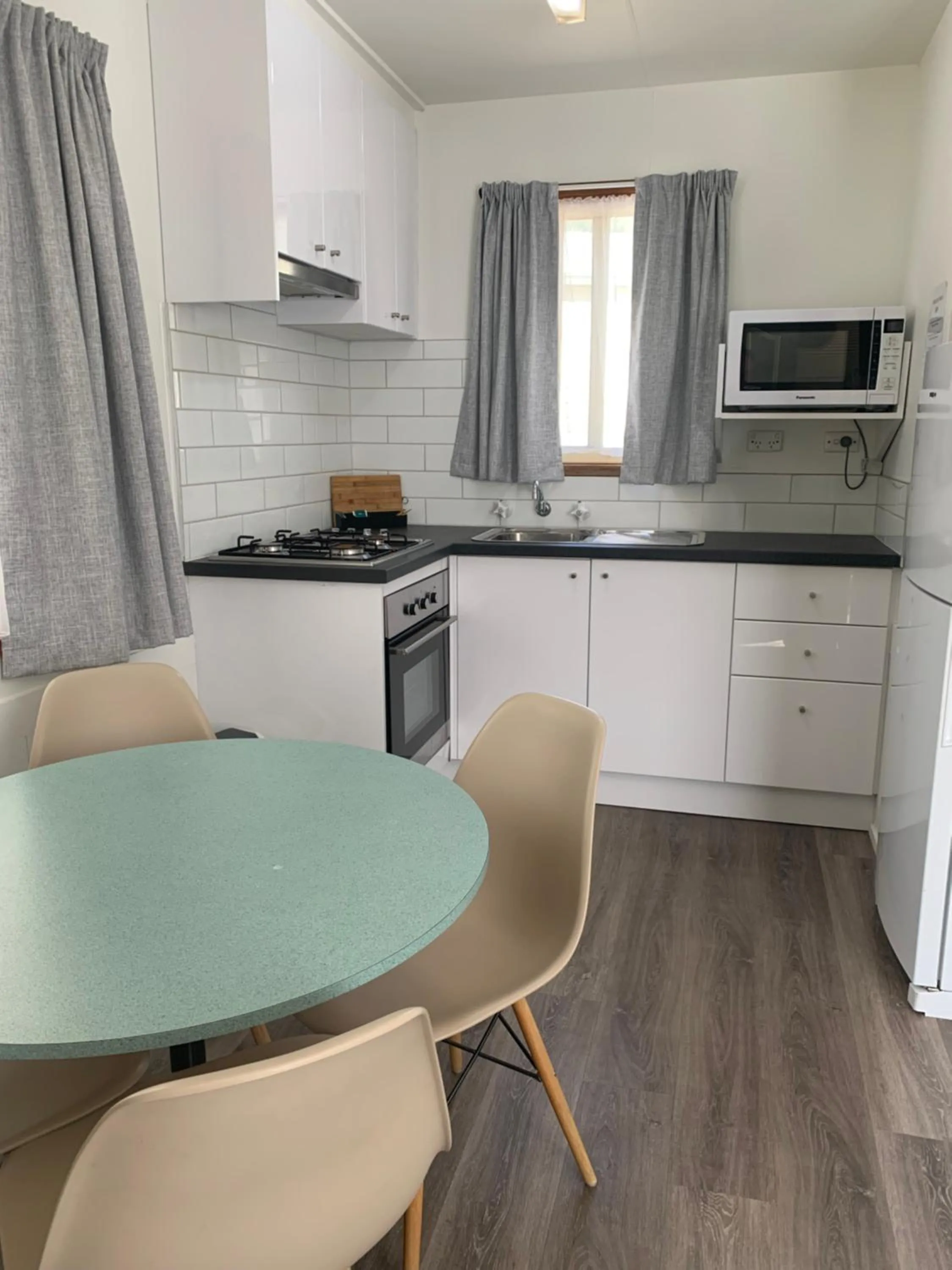 BIG4 Tiny Away Escape at Seymour Riverside