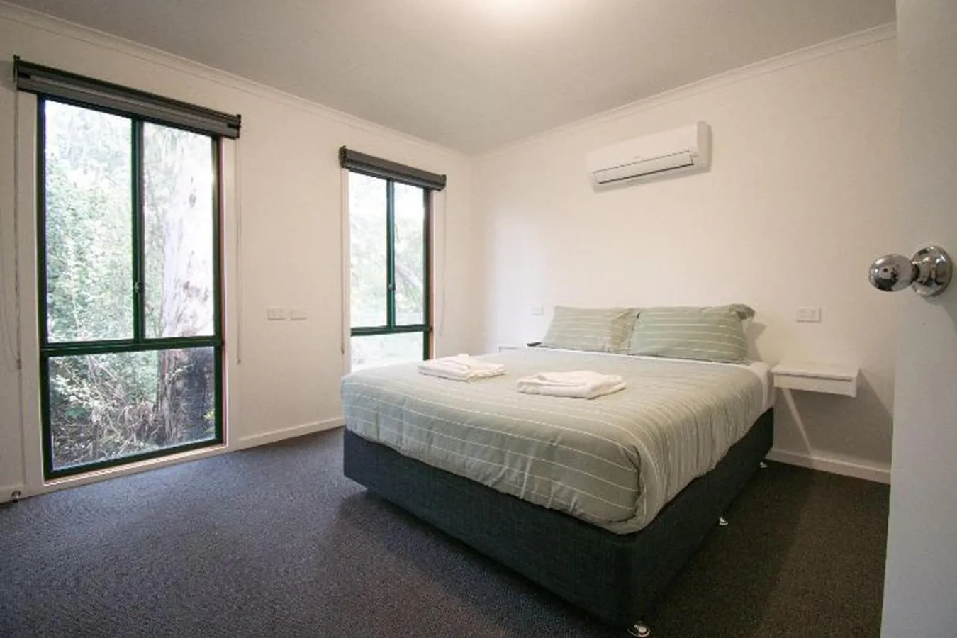 BIG4 Tiny Away Escape at Seymour Riverside