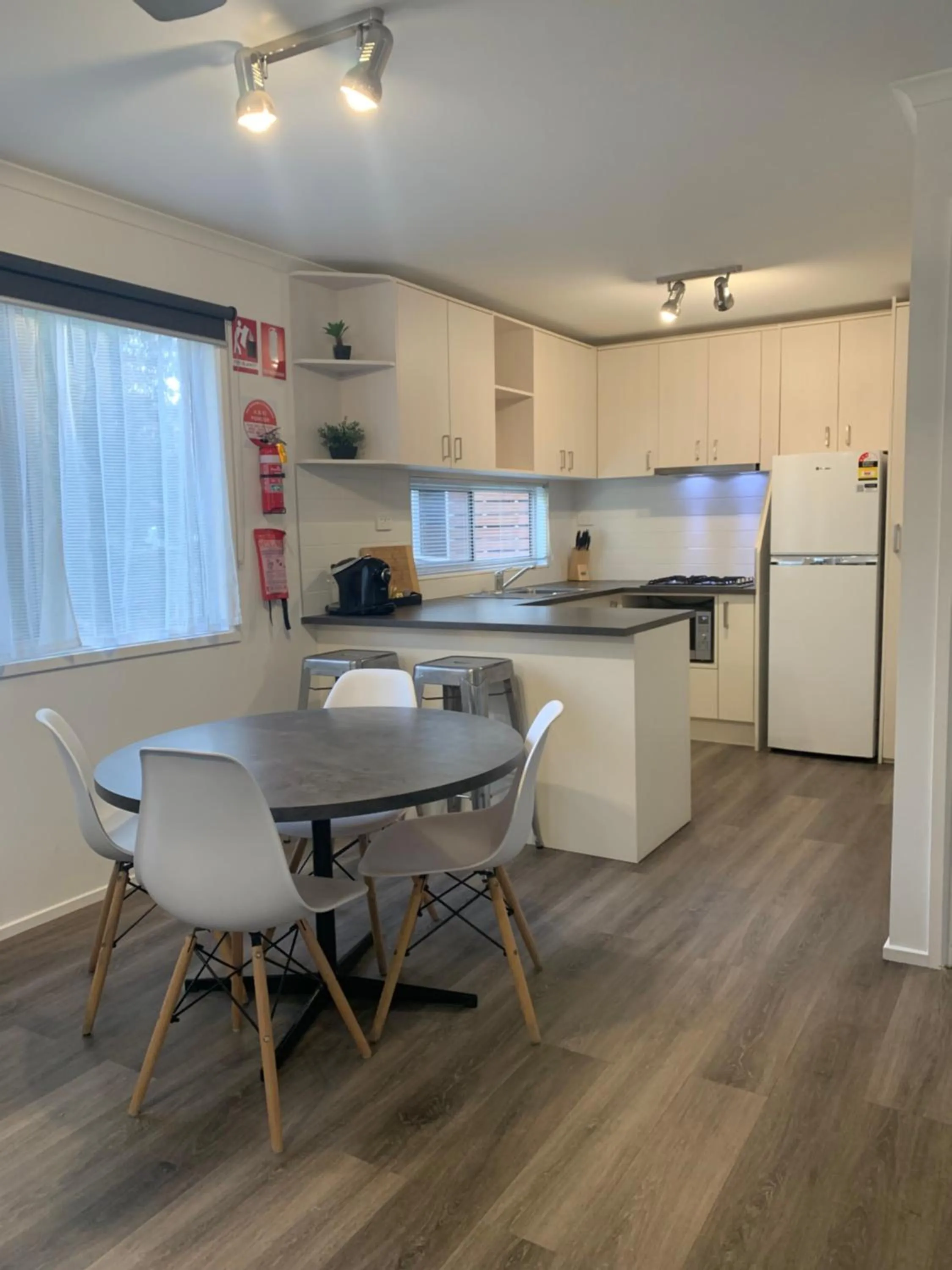 Kitchen or kitchenette in BIG4 Seymour Holiday Park