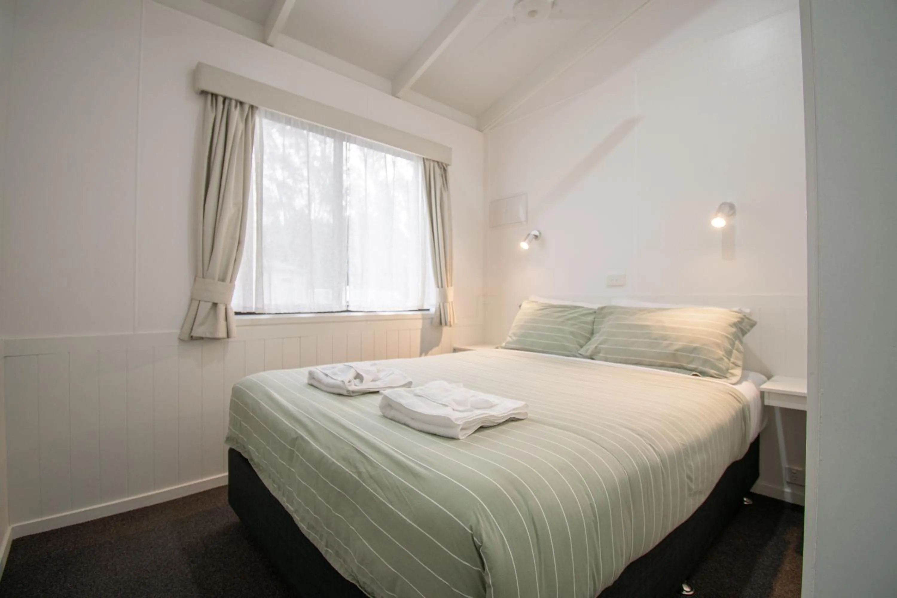 BIG4 Tiny Away Escape at Seymour Riverside