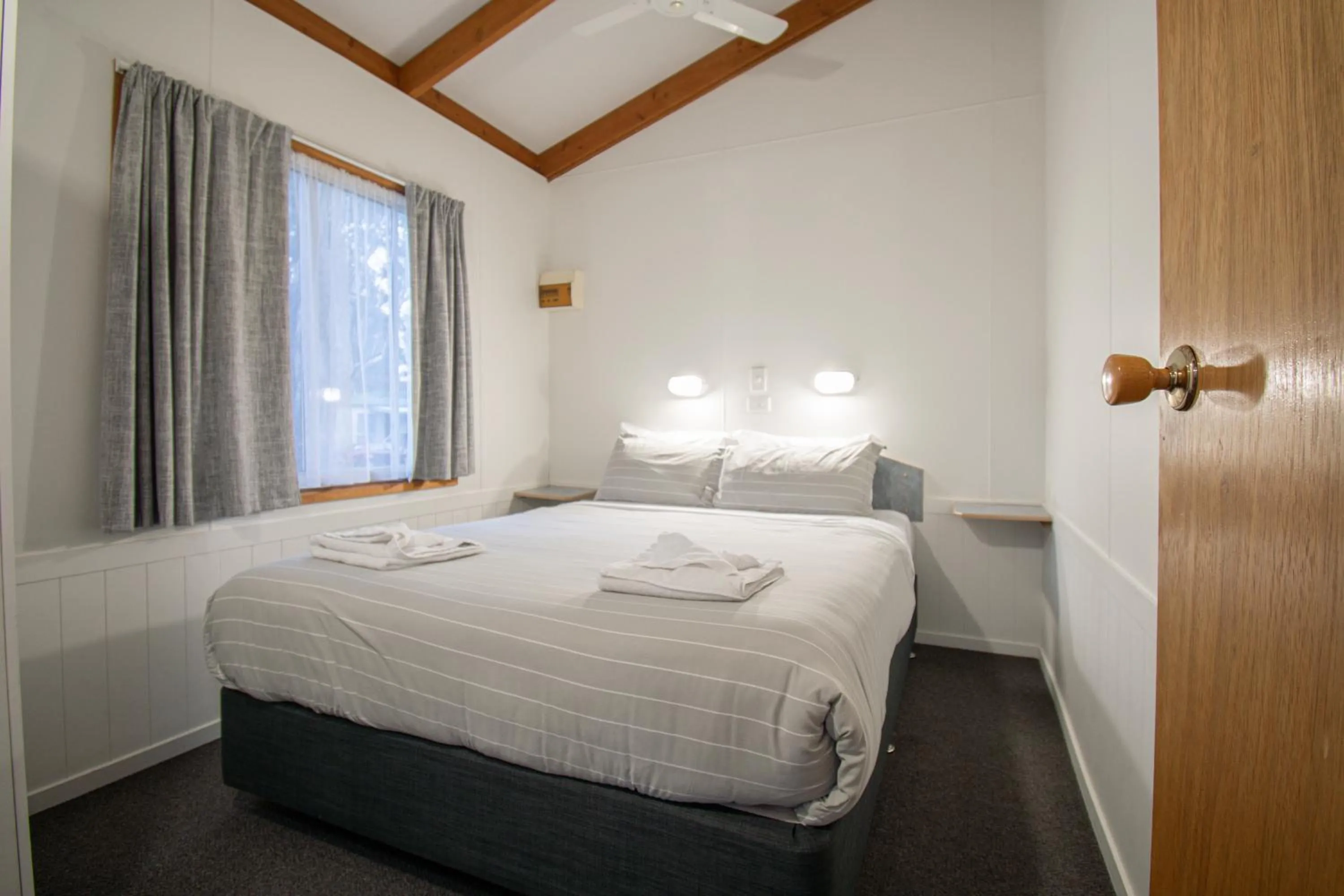 BIG4 Tiny Away Escape at Seymour Riverside