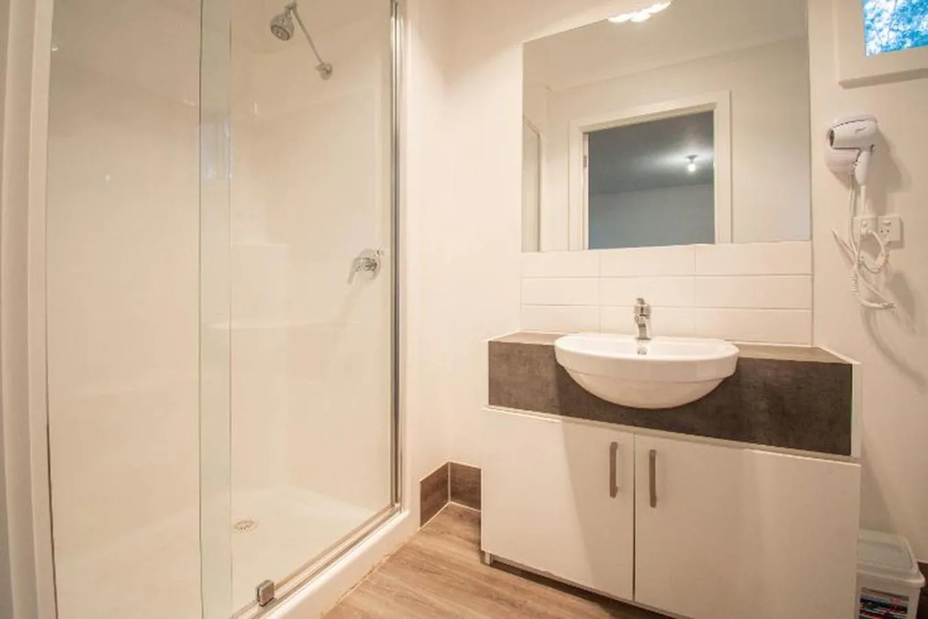 BIG4 Tiny Away Escape at Seymour Riverside