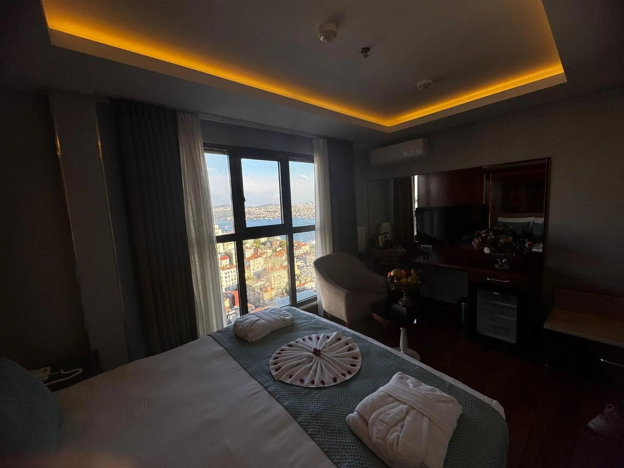 Photo of the whole room, Bed in Style Star Hotel Cihangir