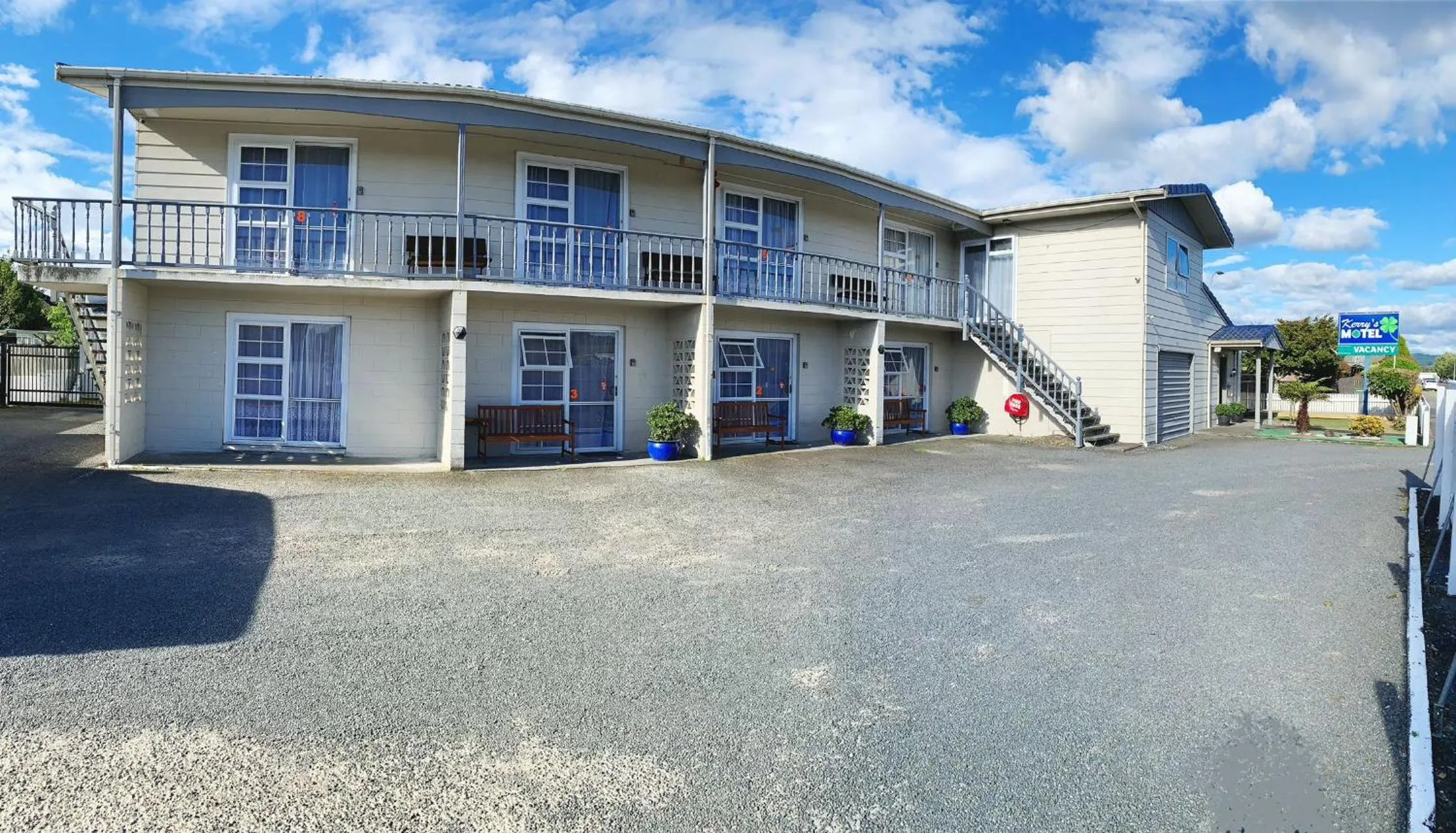 Property building in Kerry's Motel