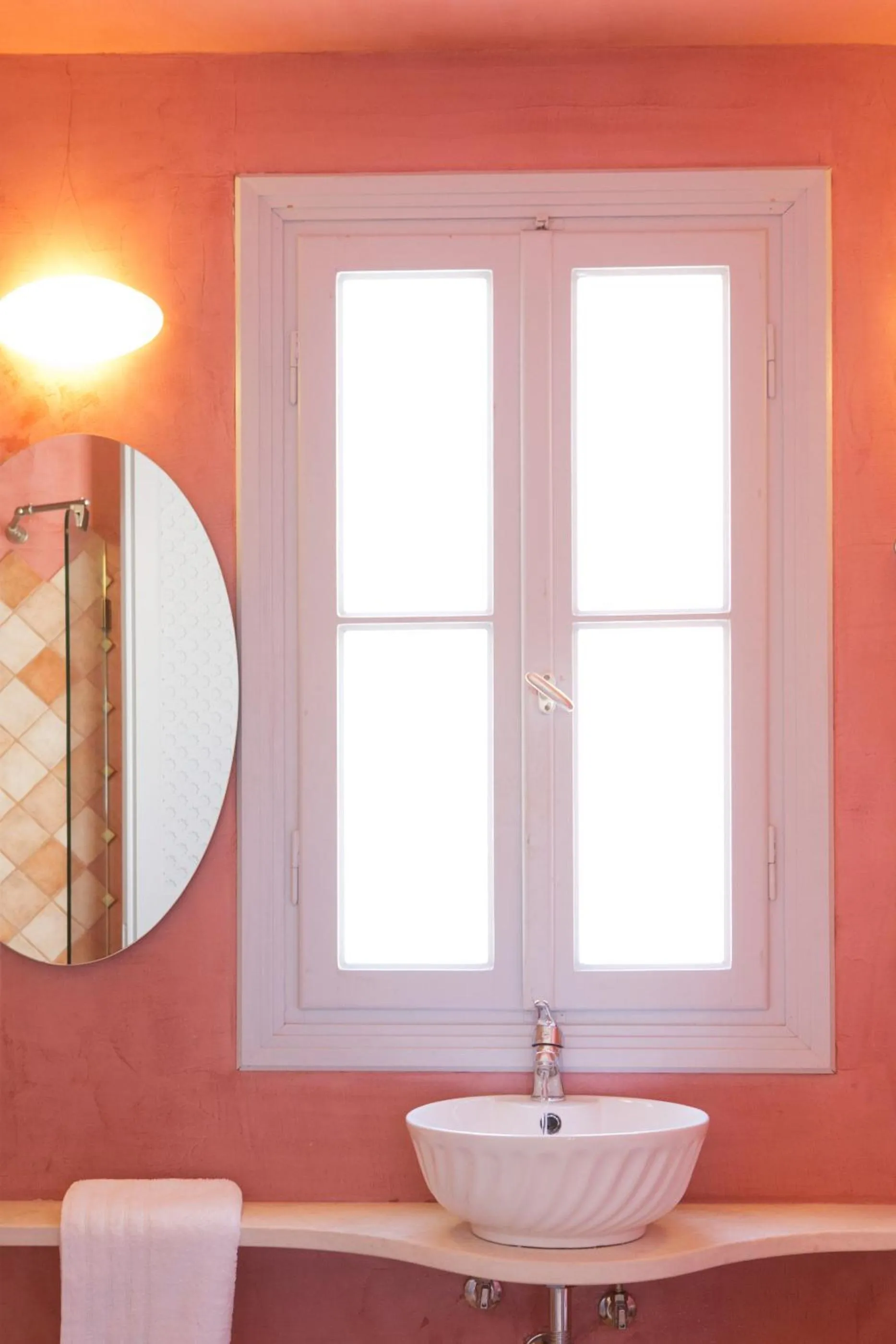 Bathroom in Red Tower Hotel