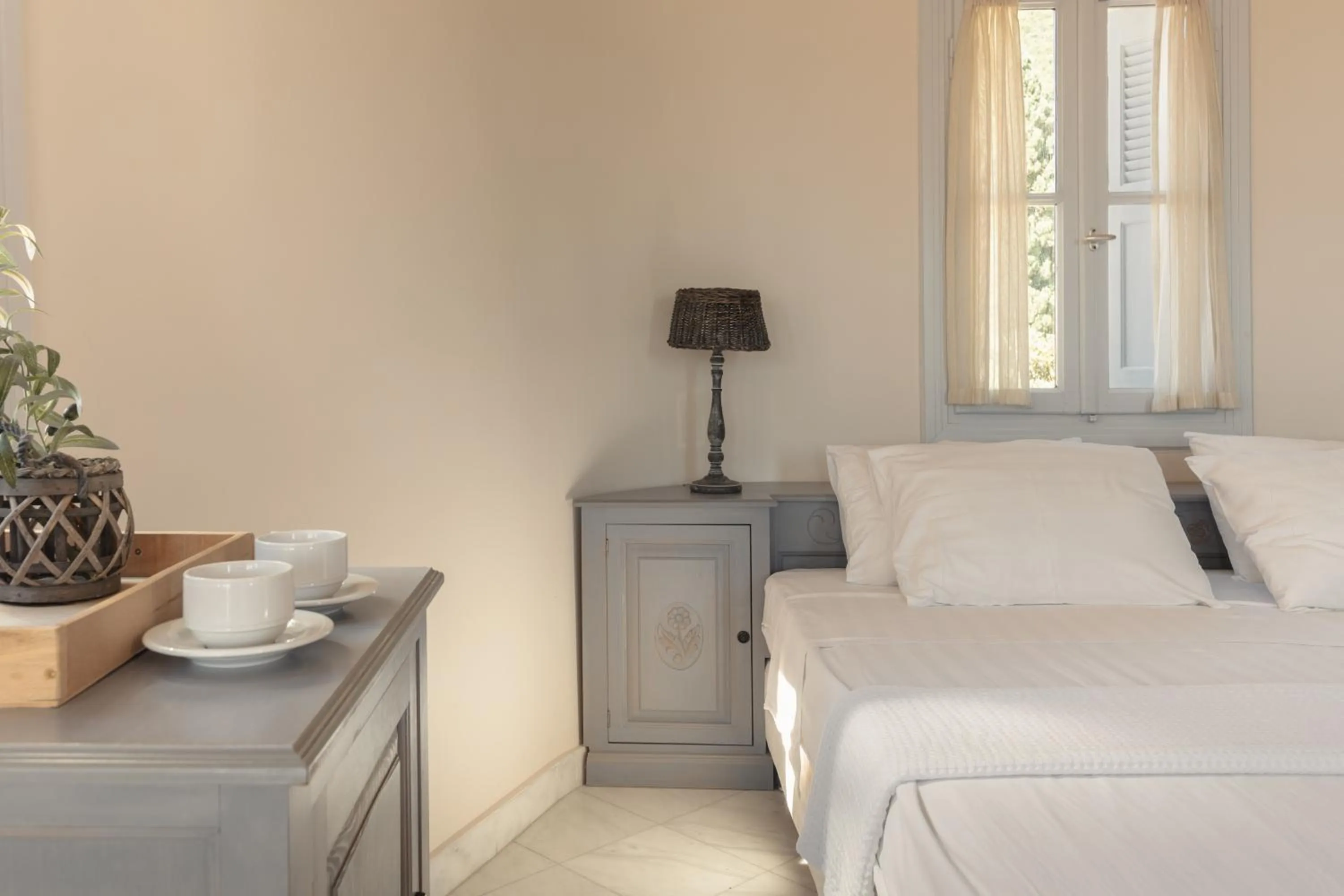 Bed in Red Tower Hotel