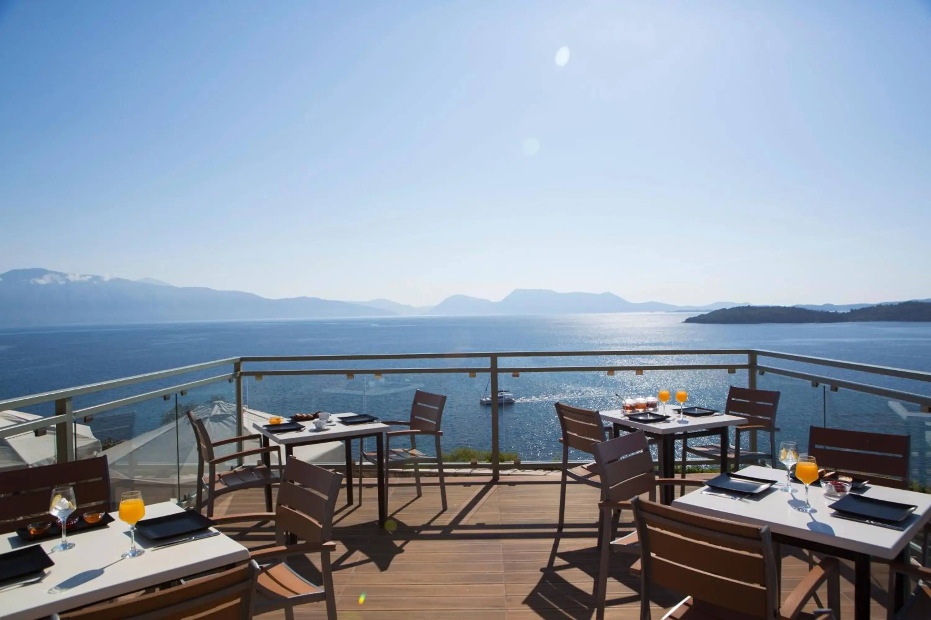 Restaurant/places to eat in Red Tower Hotel Restaurant/places to eat in Red Tower Hotel