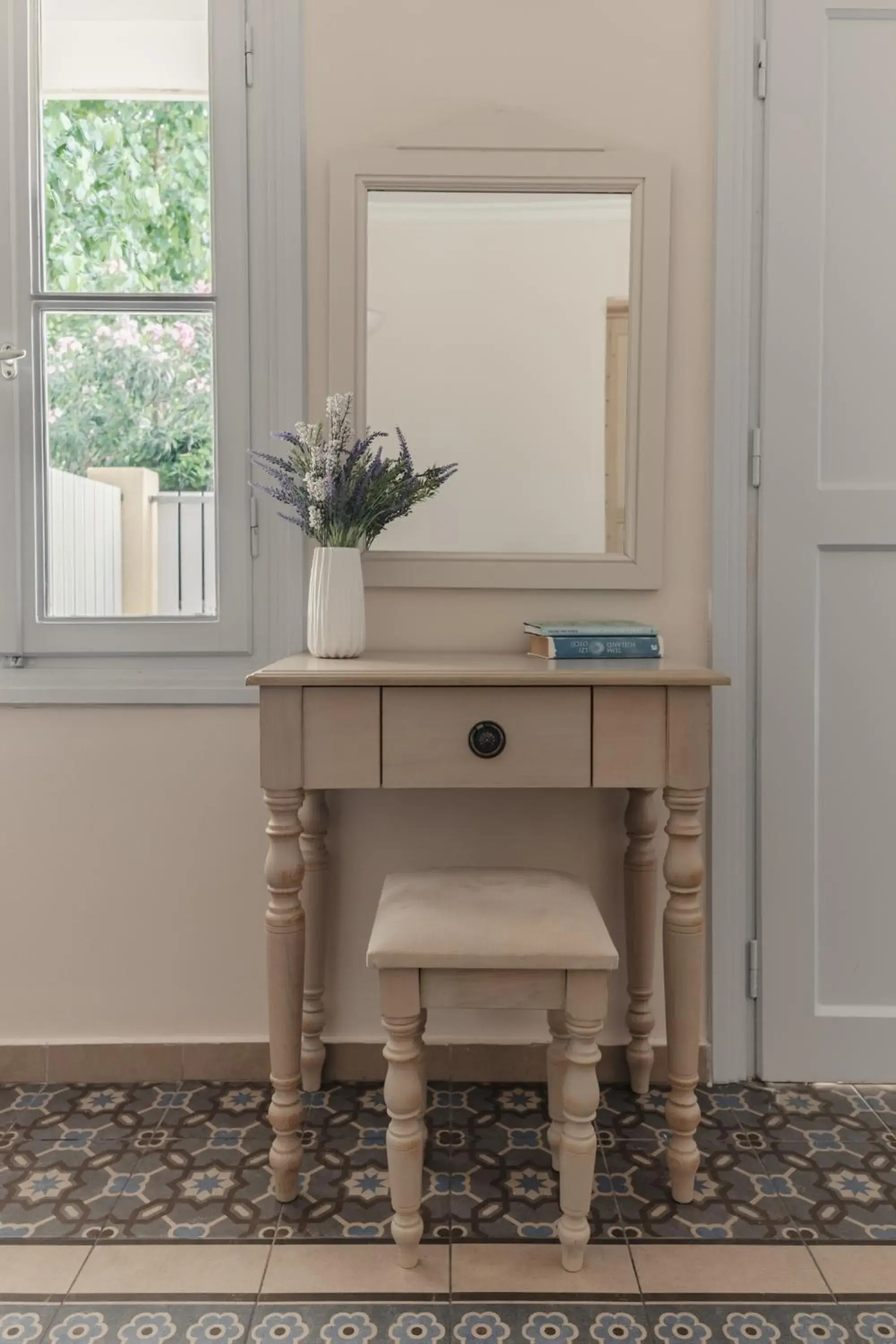 Special Offer Double Room in Red Tower Hotel Special Offer Double Room in Red Tower Hotel