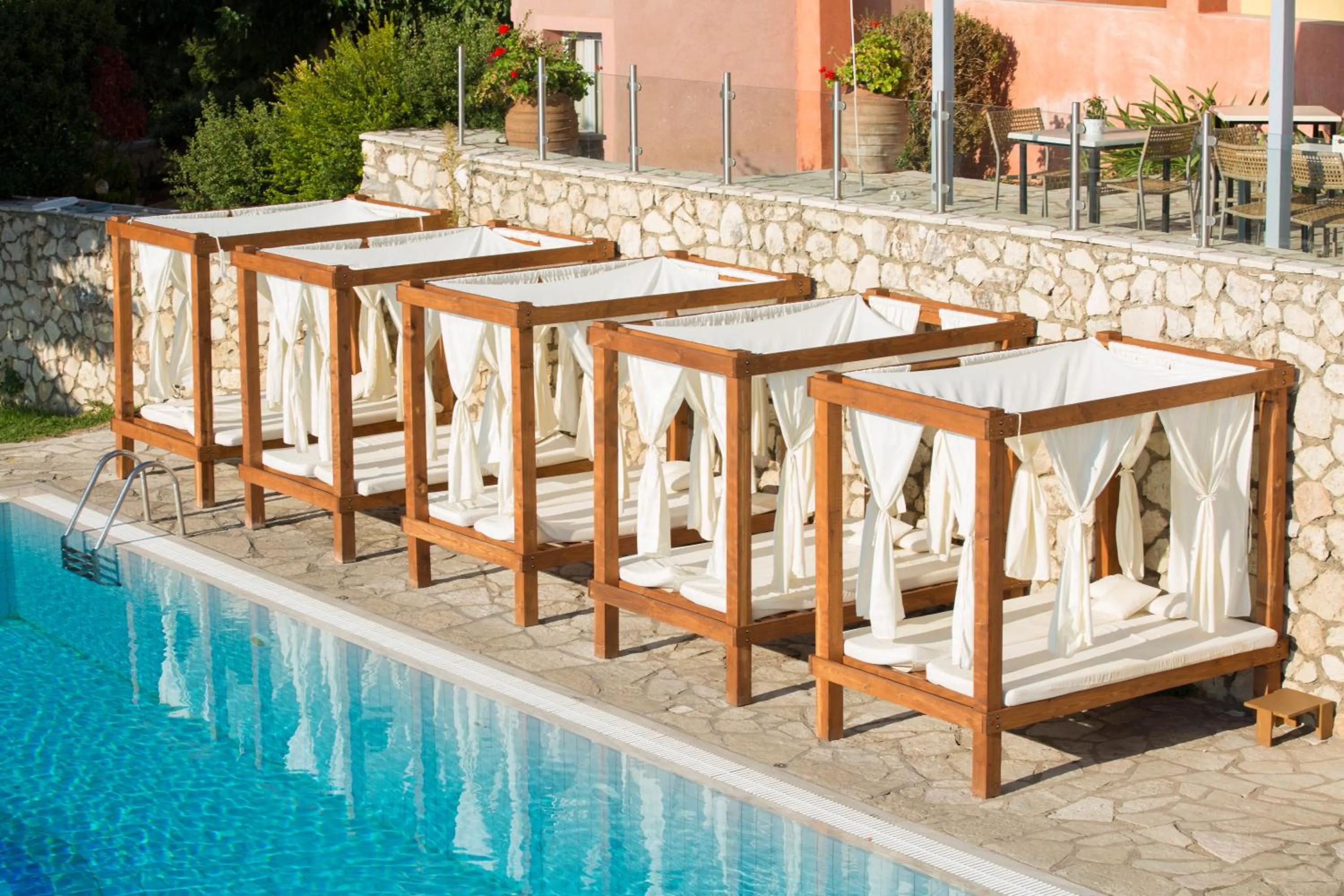 Swimming pool in Red Tower Hotel